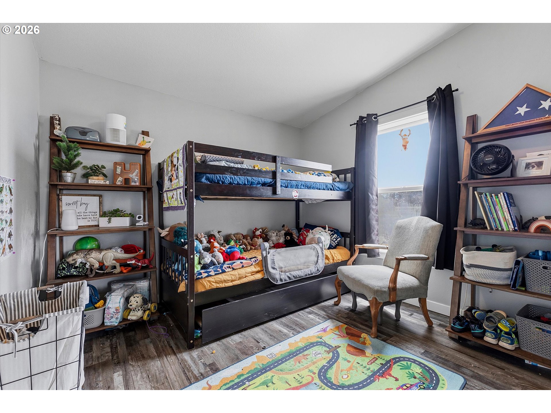 main property photo 15