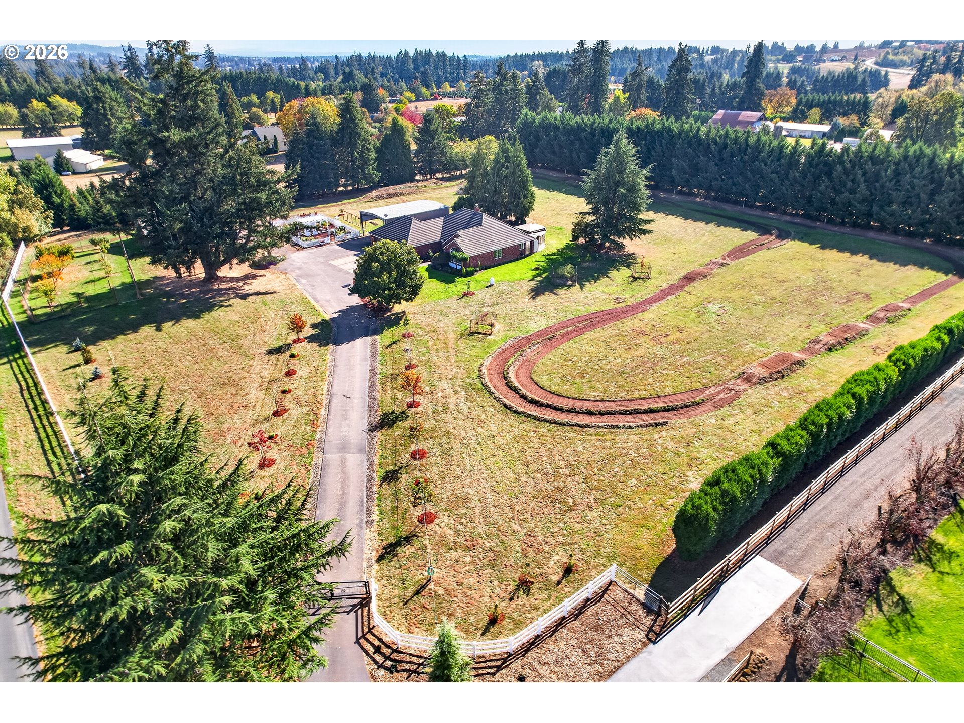 main property photo 25
