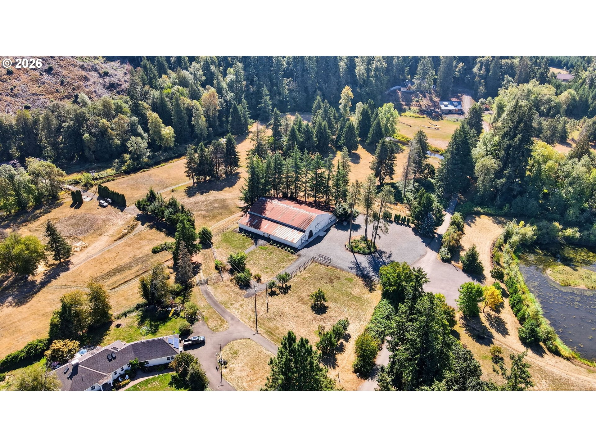 main property photo 20
