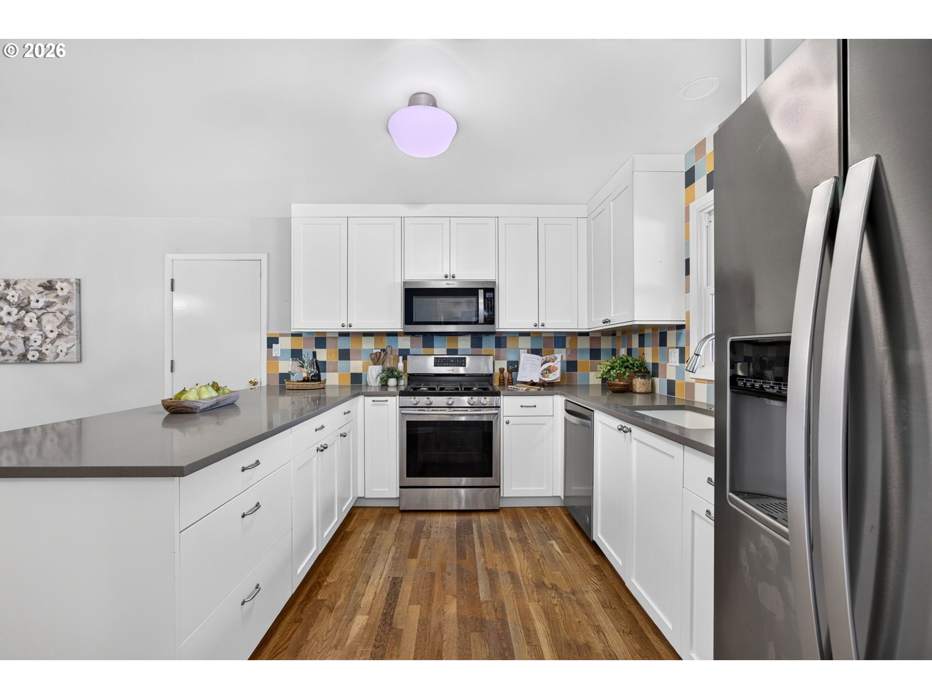 main property photo 7