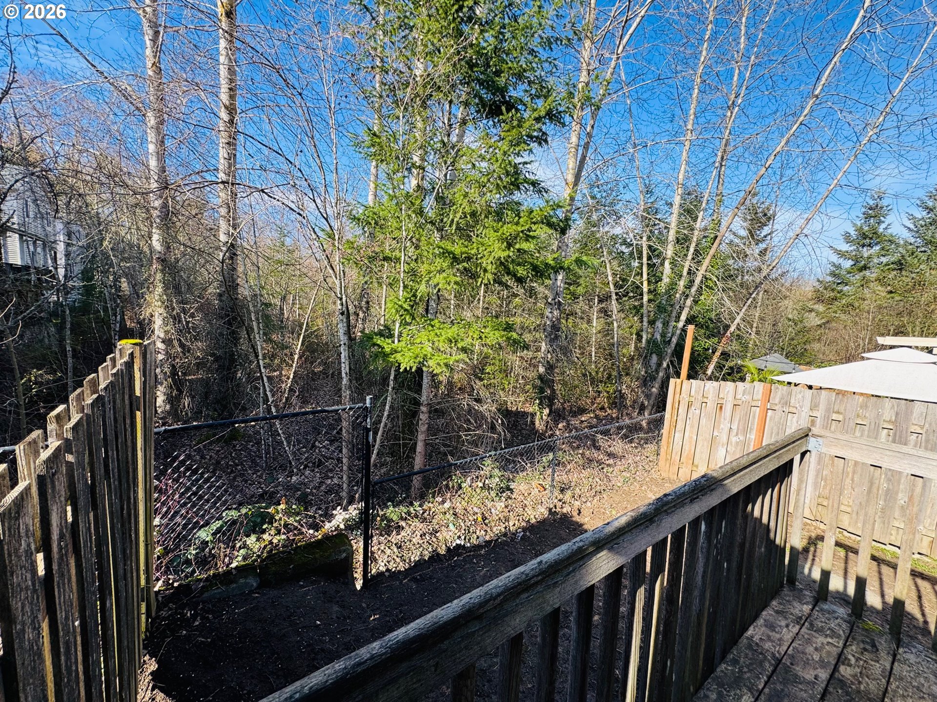 property viewer photo 44