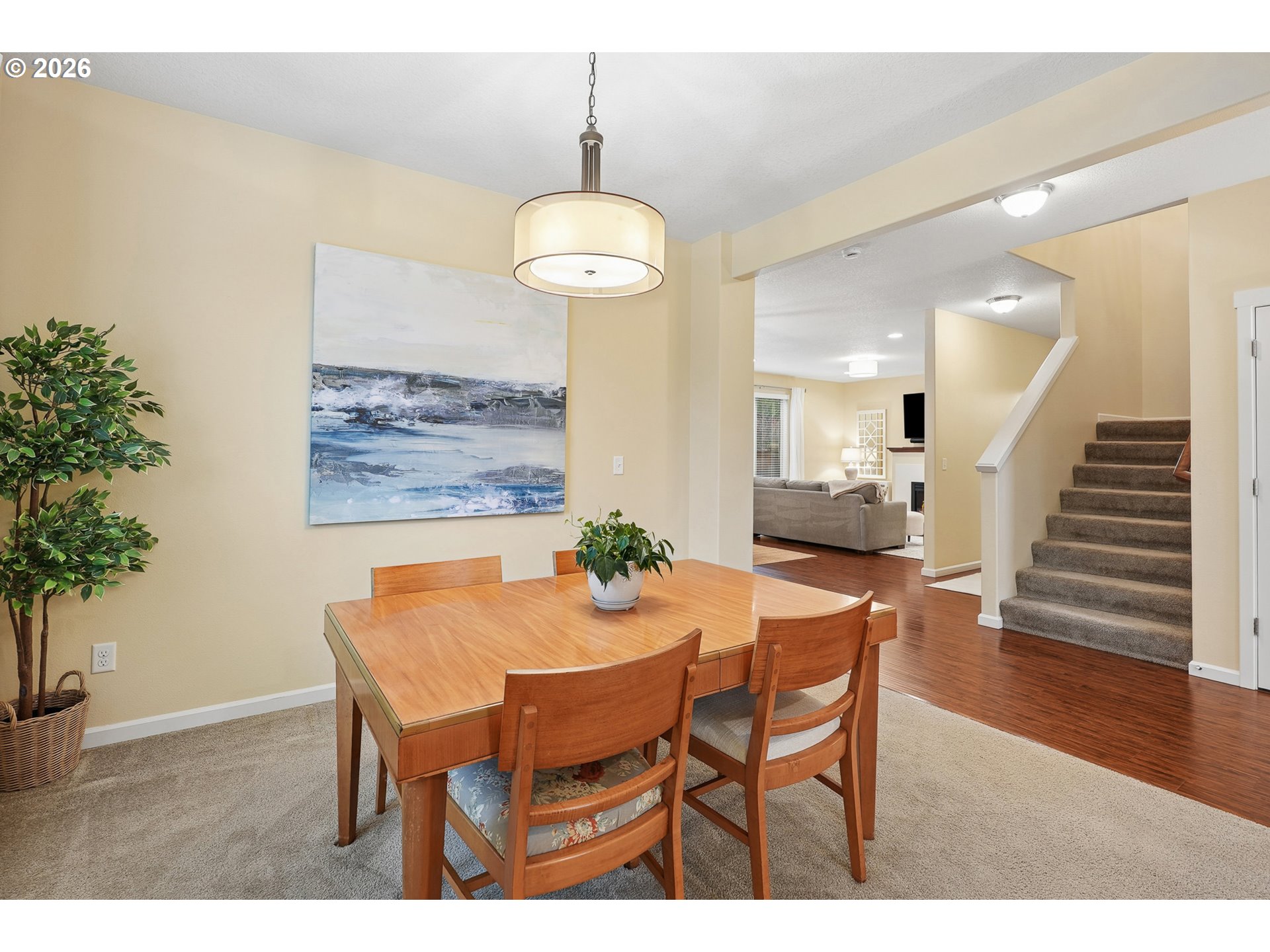 property viewer photo 9