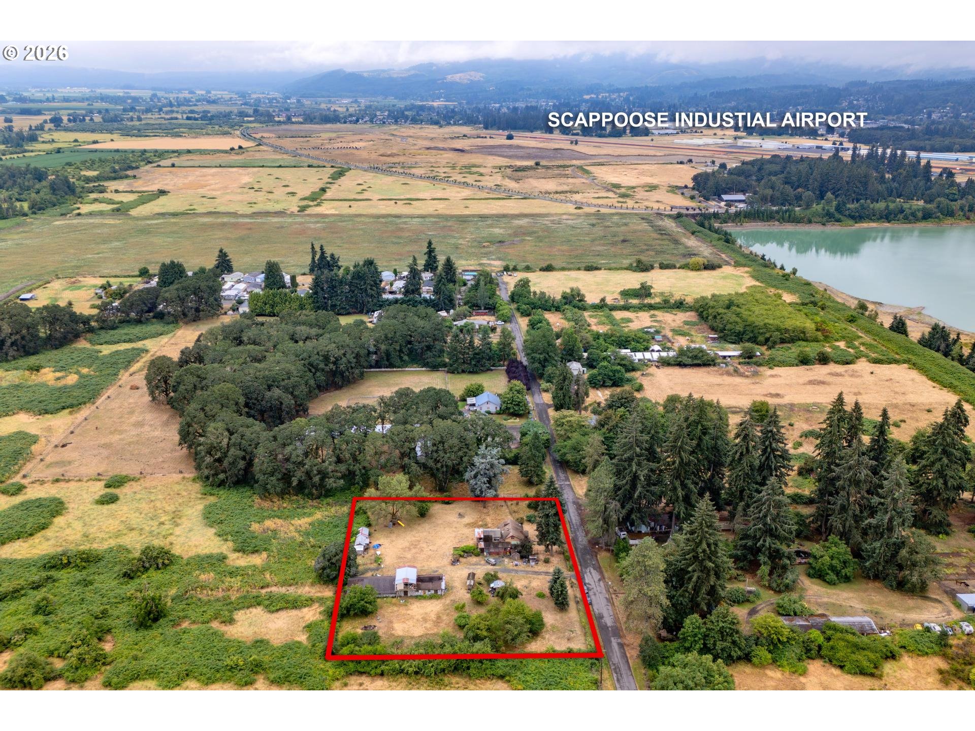 main property photo 17