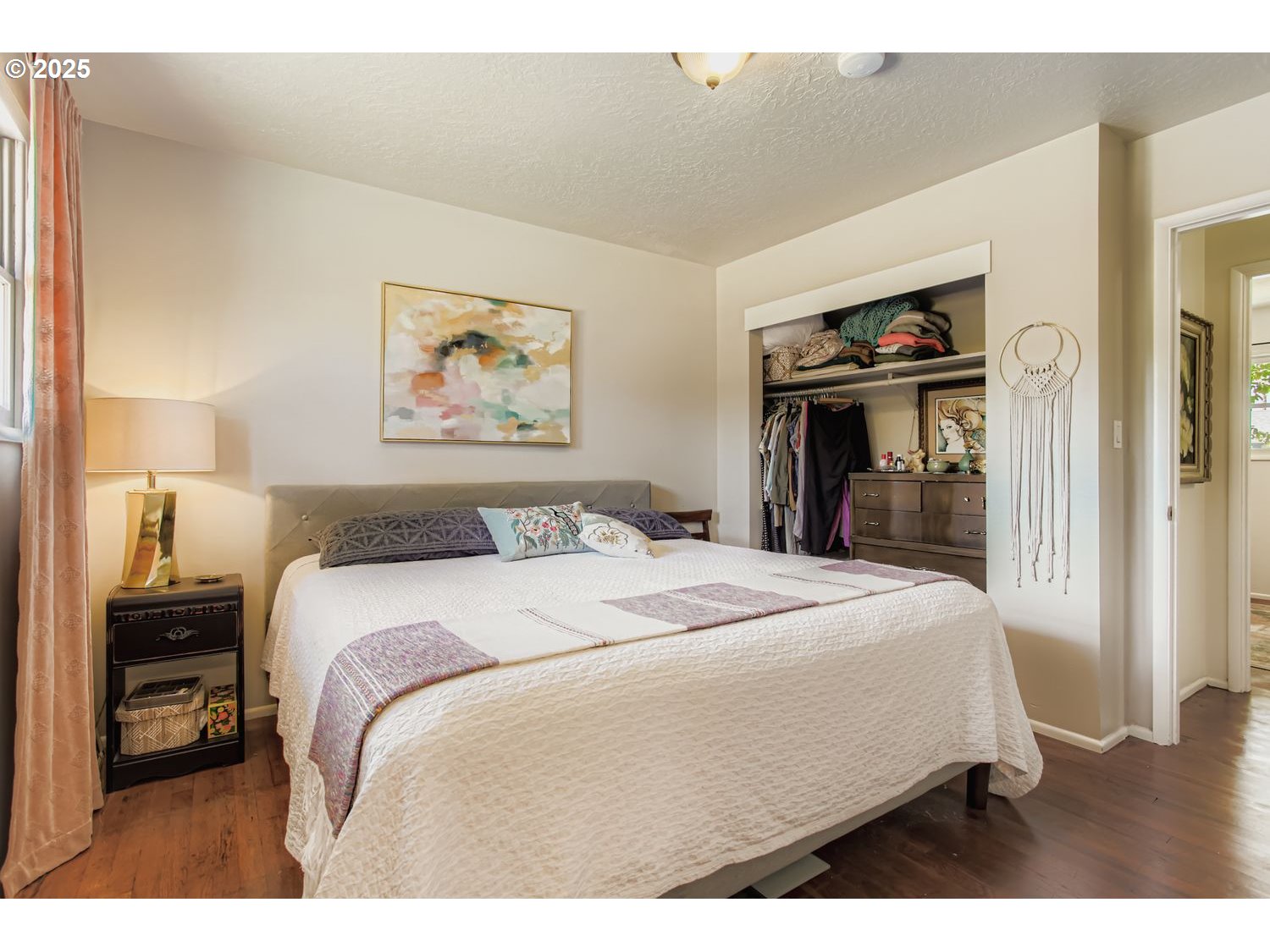 property viewer photo 13