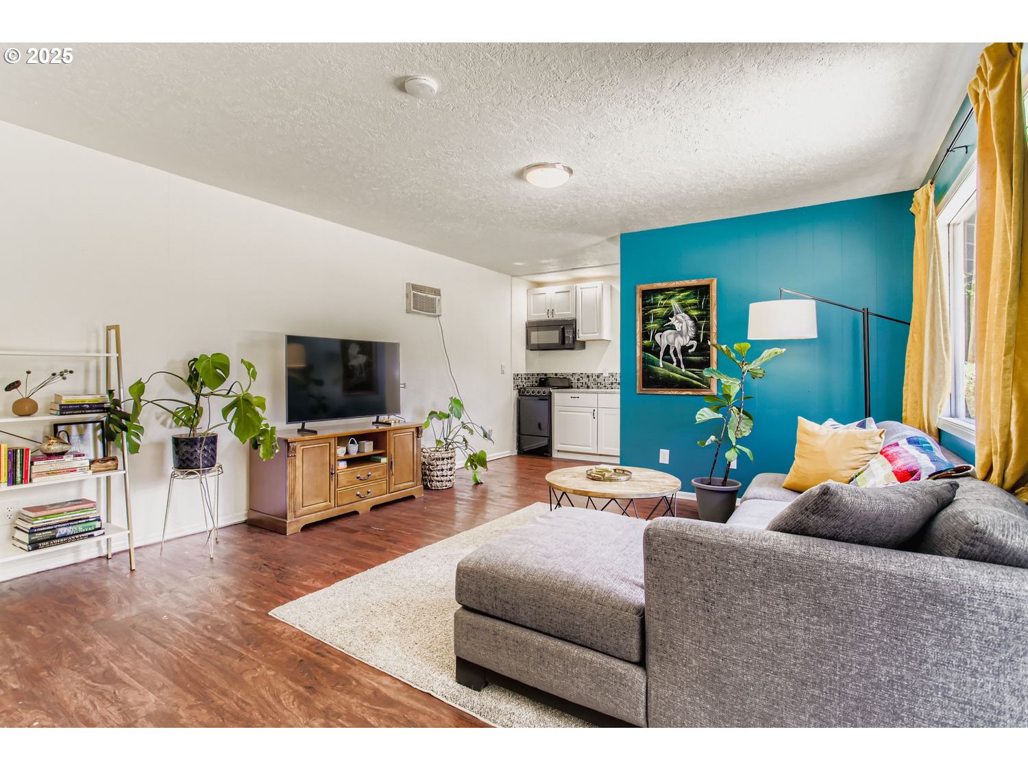property viewer photo 21