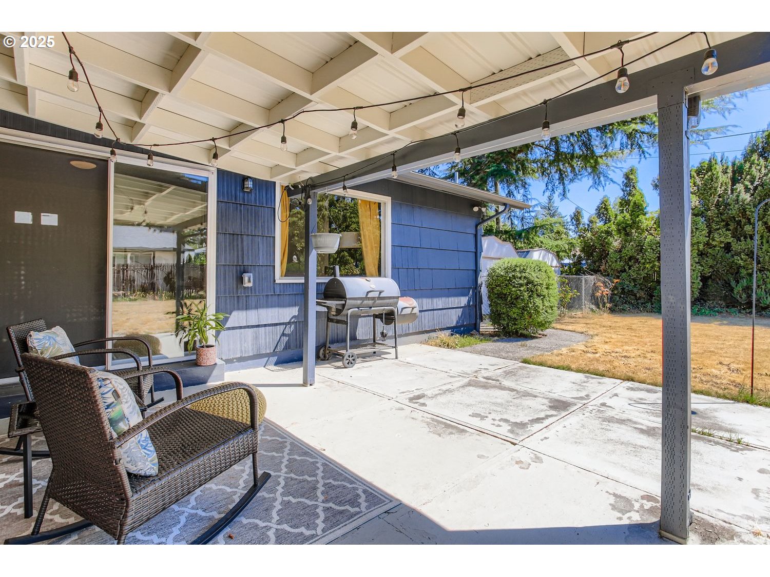 property viewer photo 24