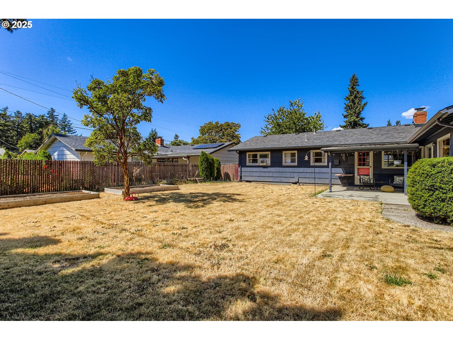 property viewer photo 26