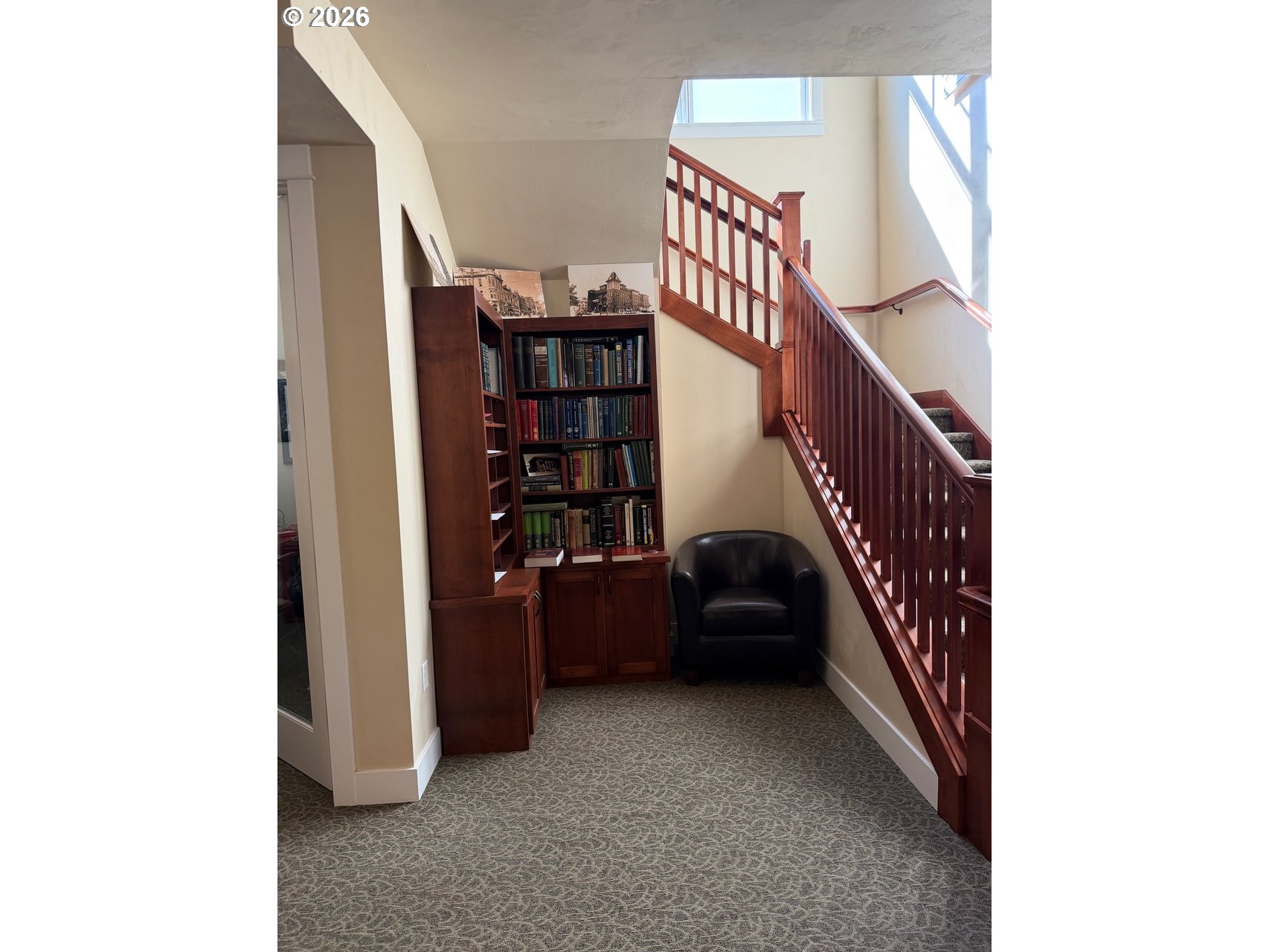 main property photo 15