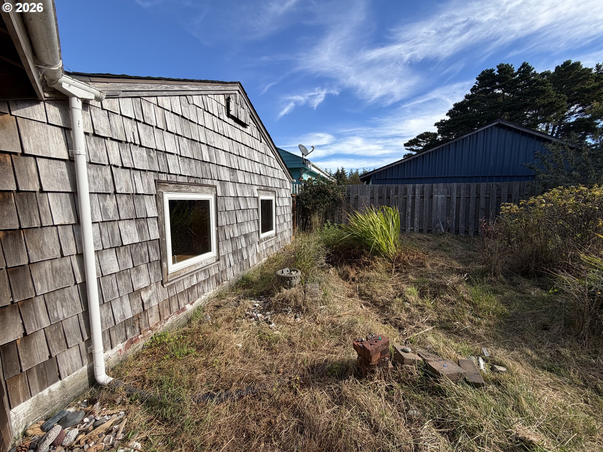 main property photo 17