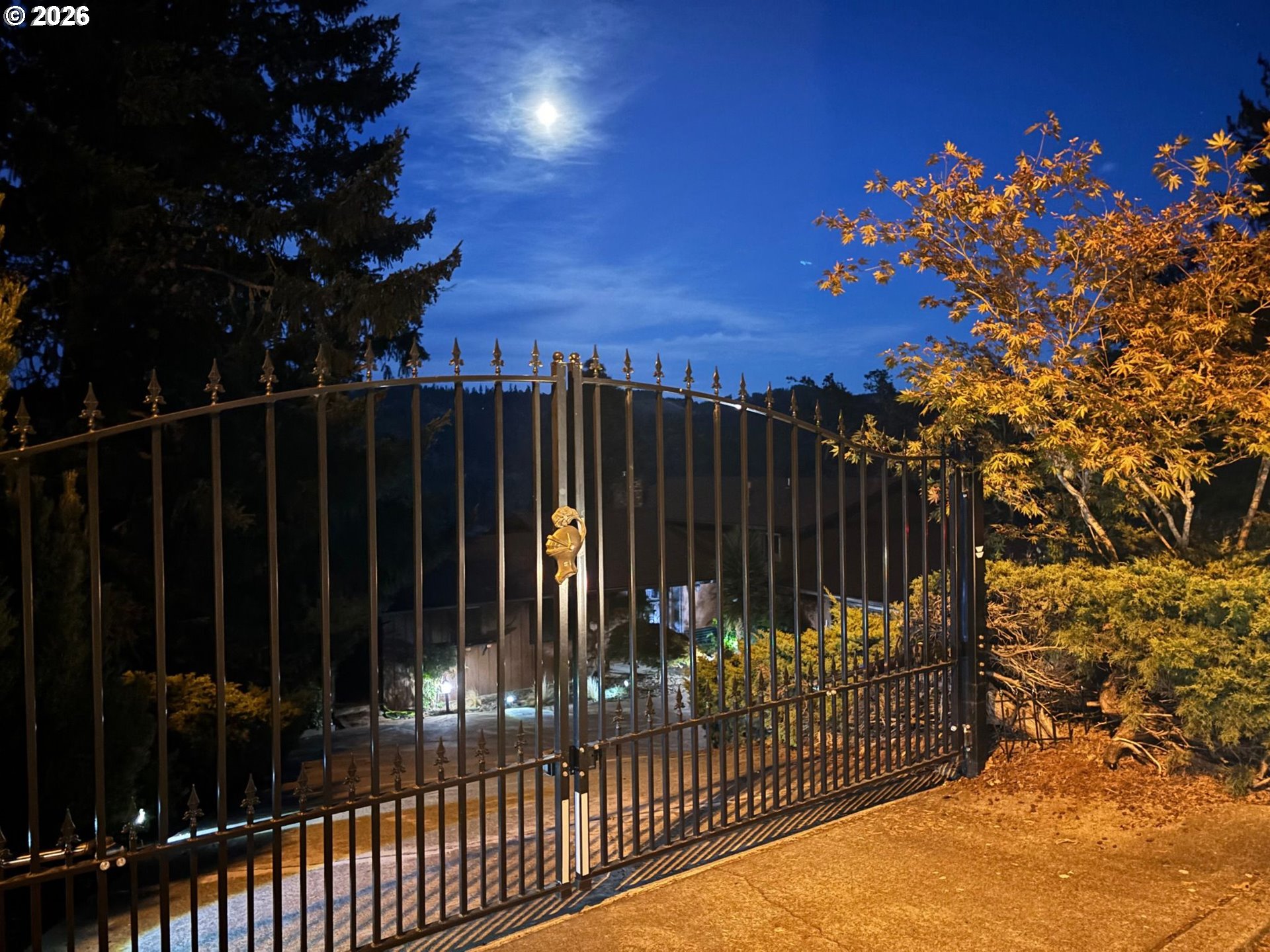 main property photo 26