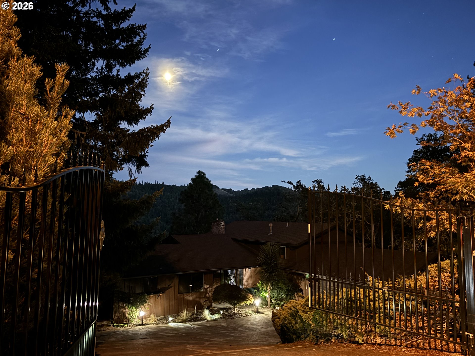 main property photo 27