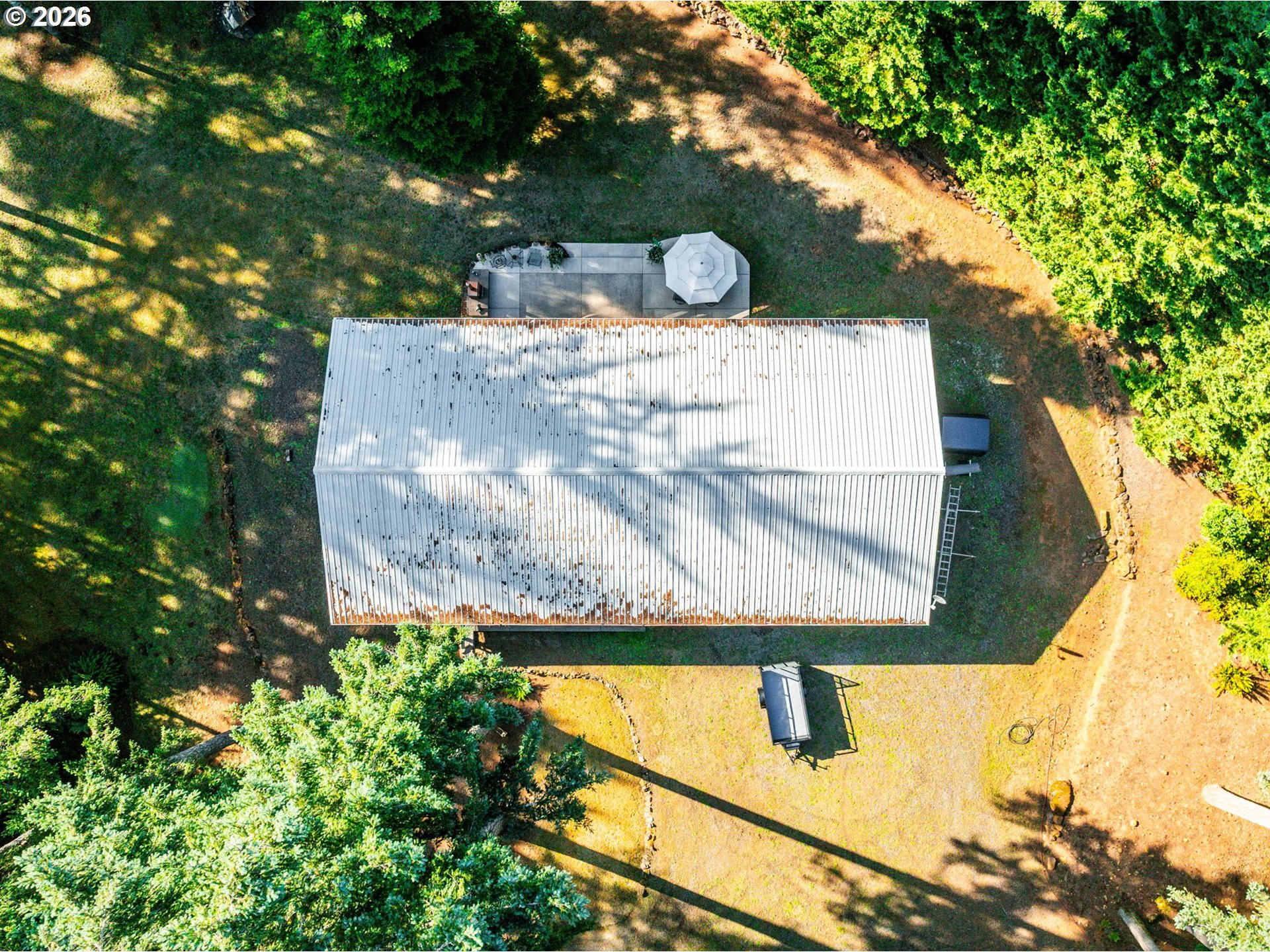 main property photo 16