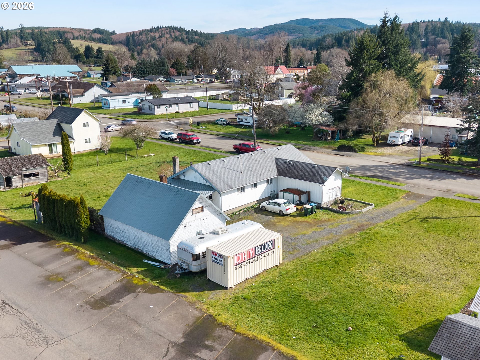 main property photo 33