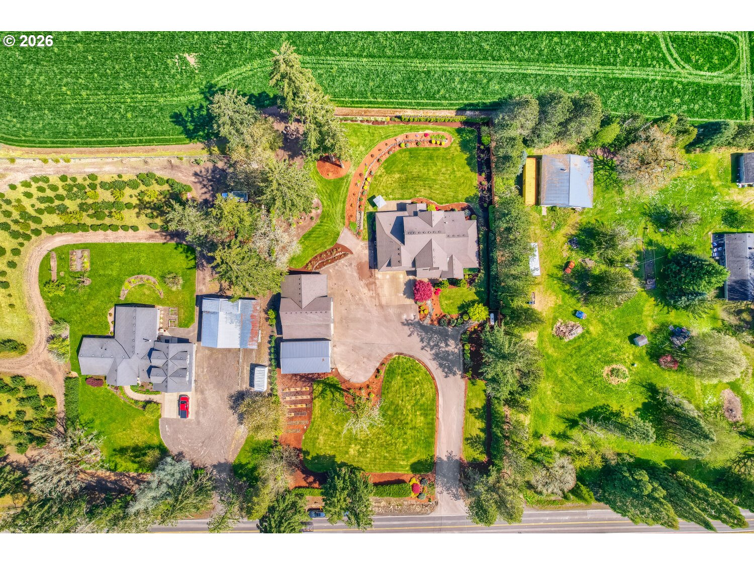 main property photo 35