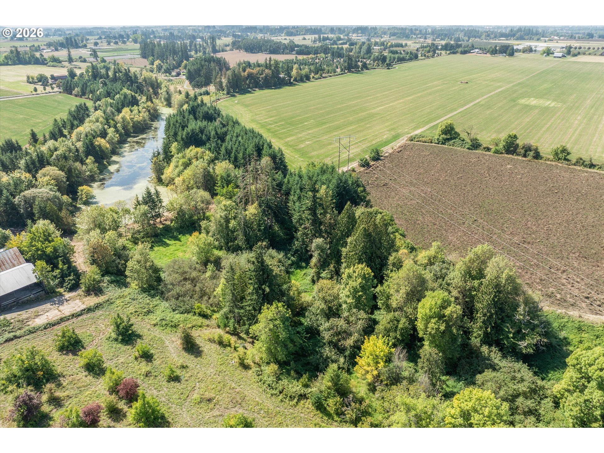 main property photo 10