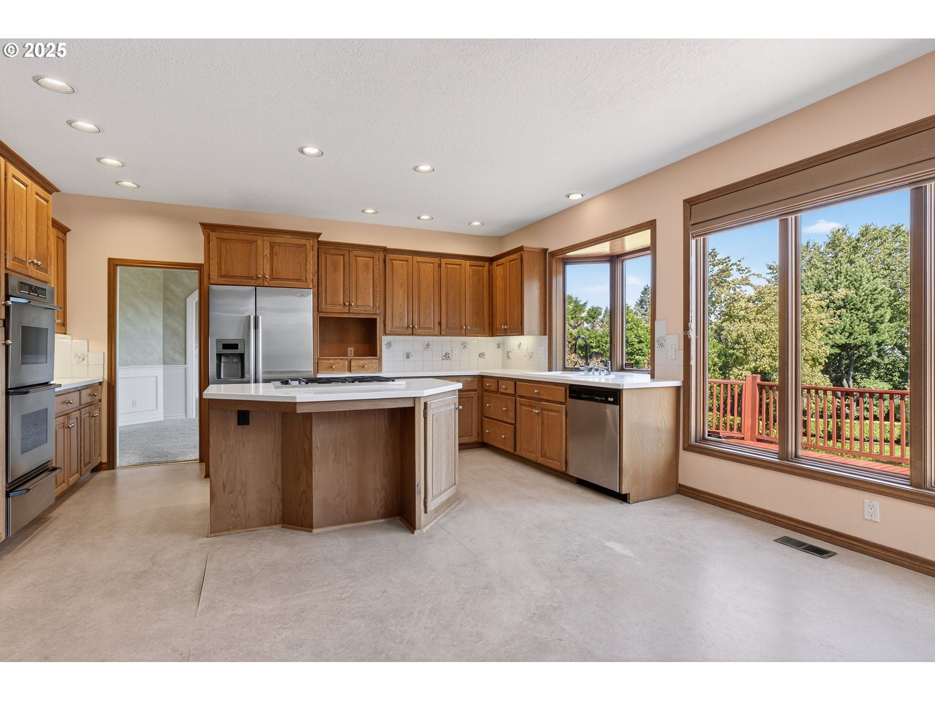 property viewer photo 14