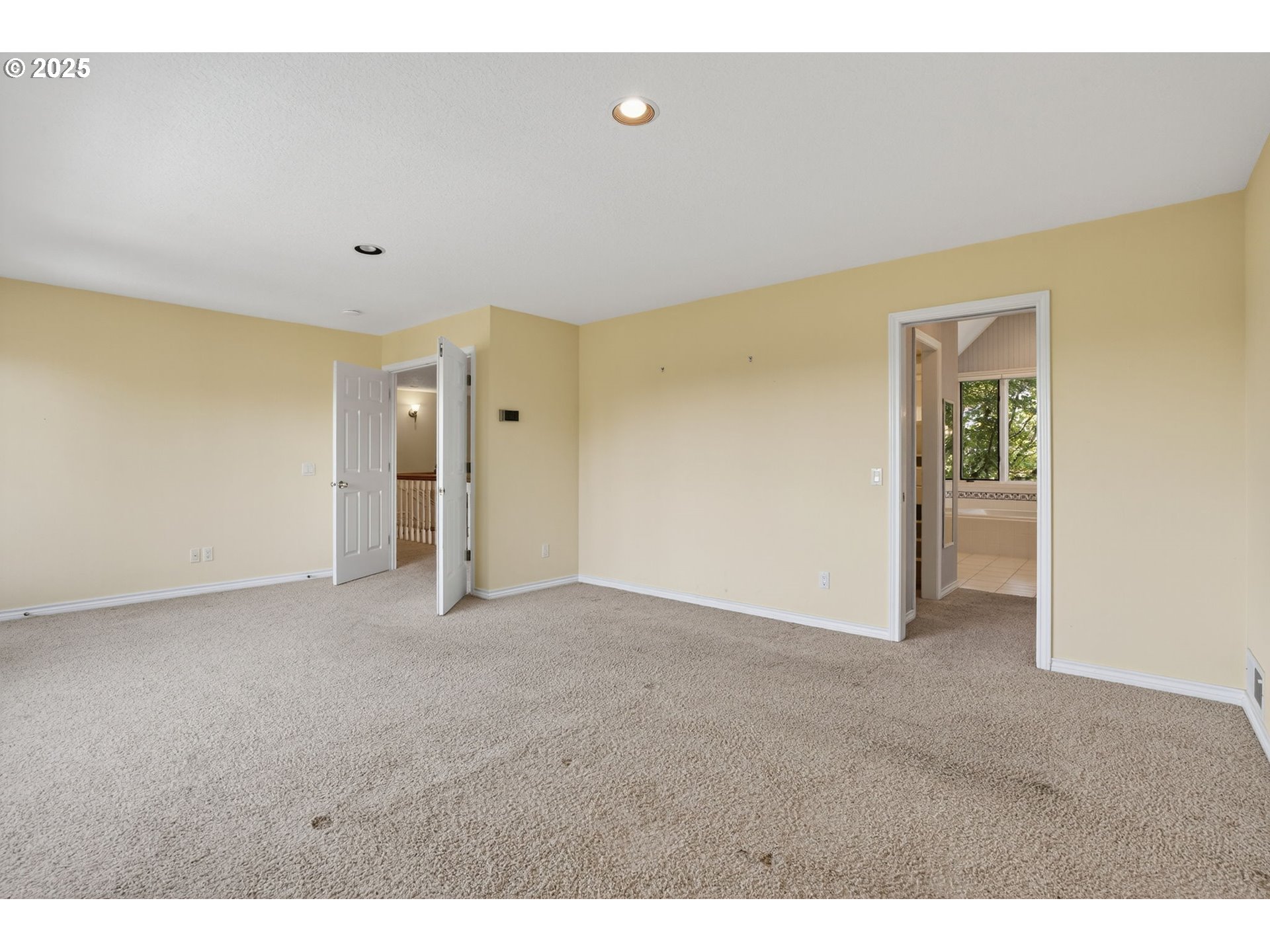 property viewer photo 31