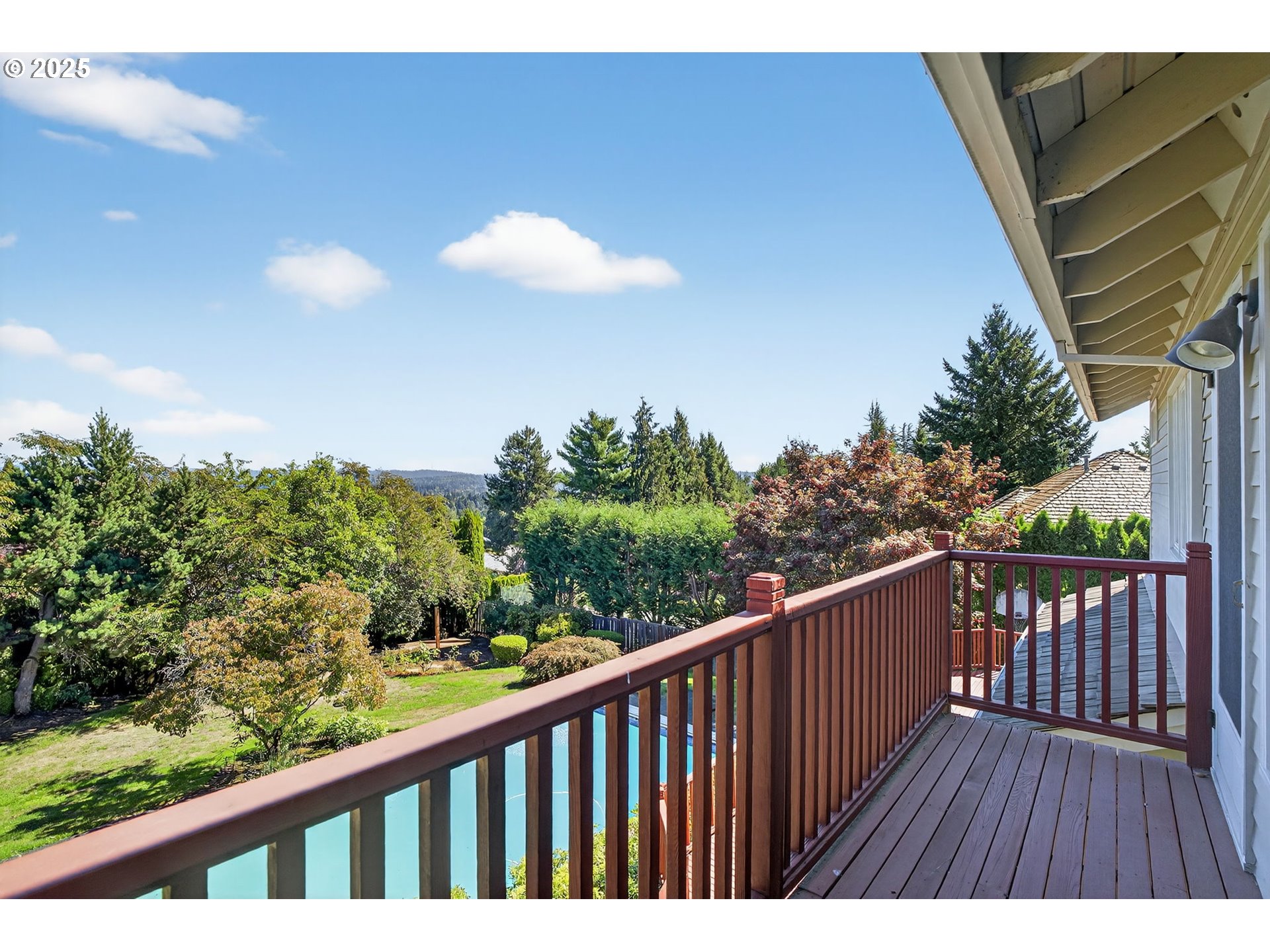 property viewer photo 32