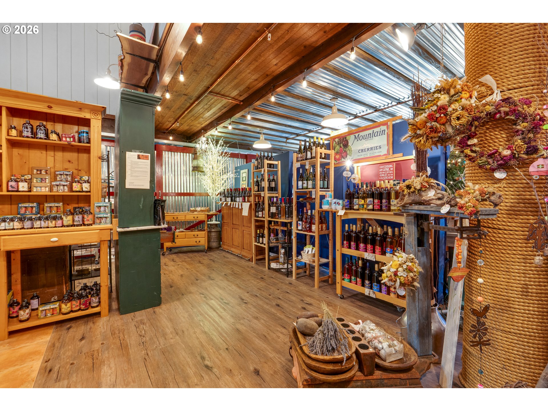 main property photo 15