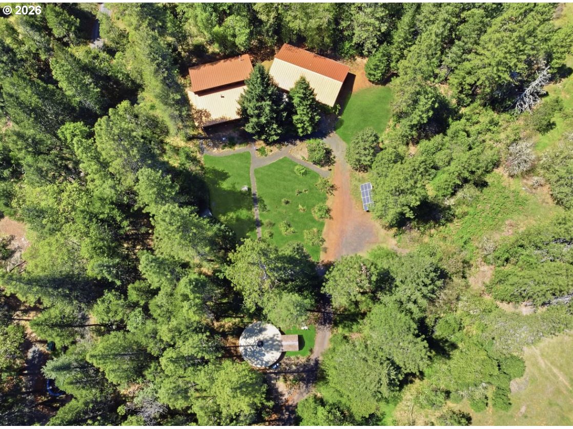 main property photo 39