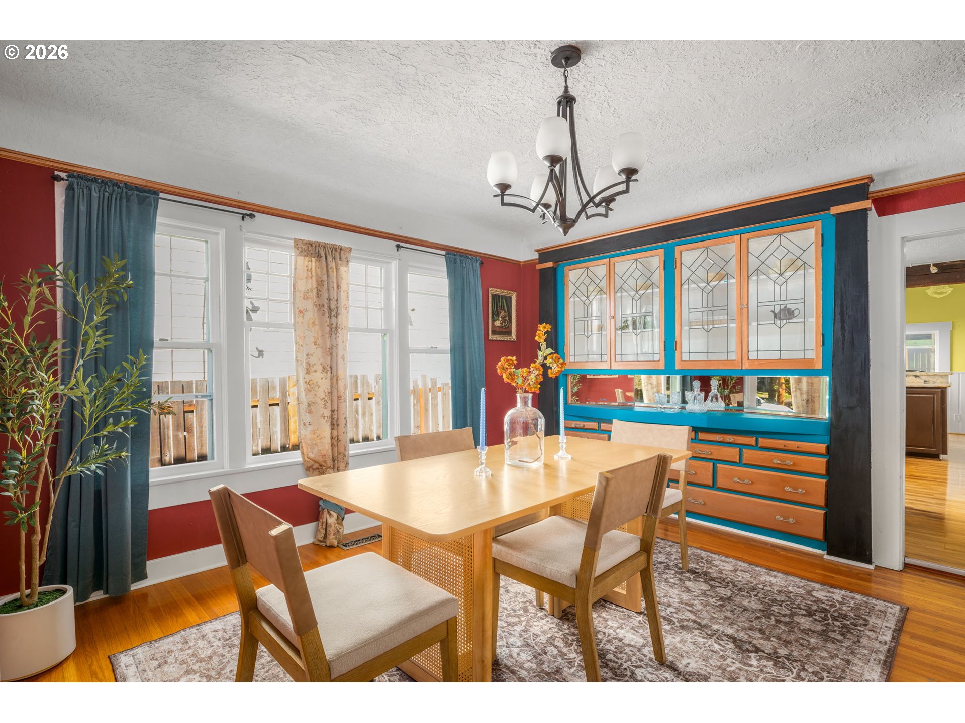 main property photo 19