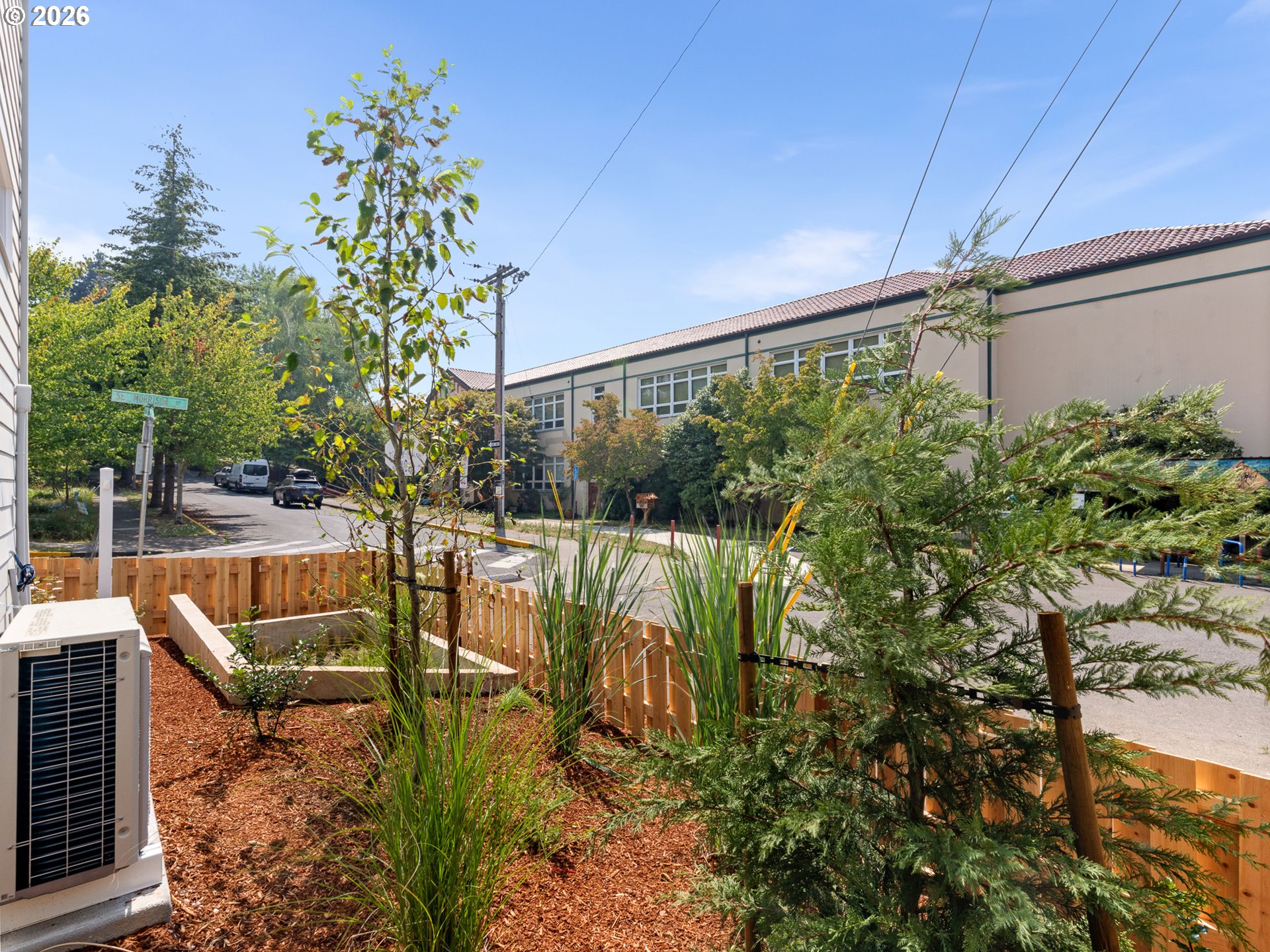 main property photo 25