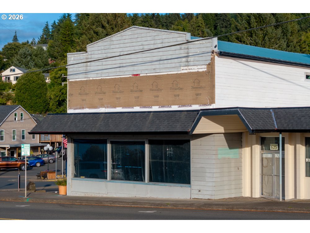 main property photo 5