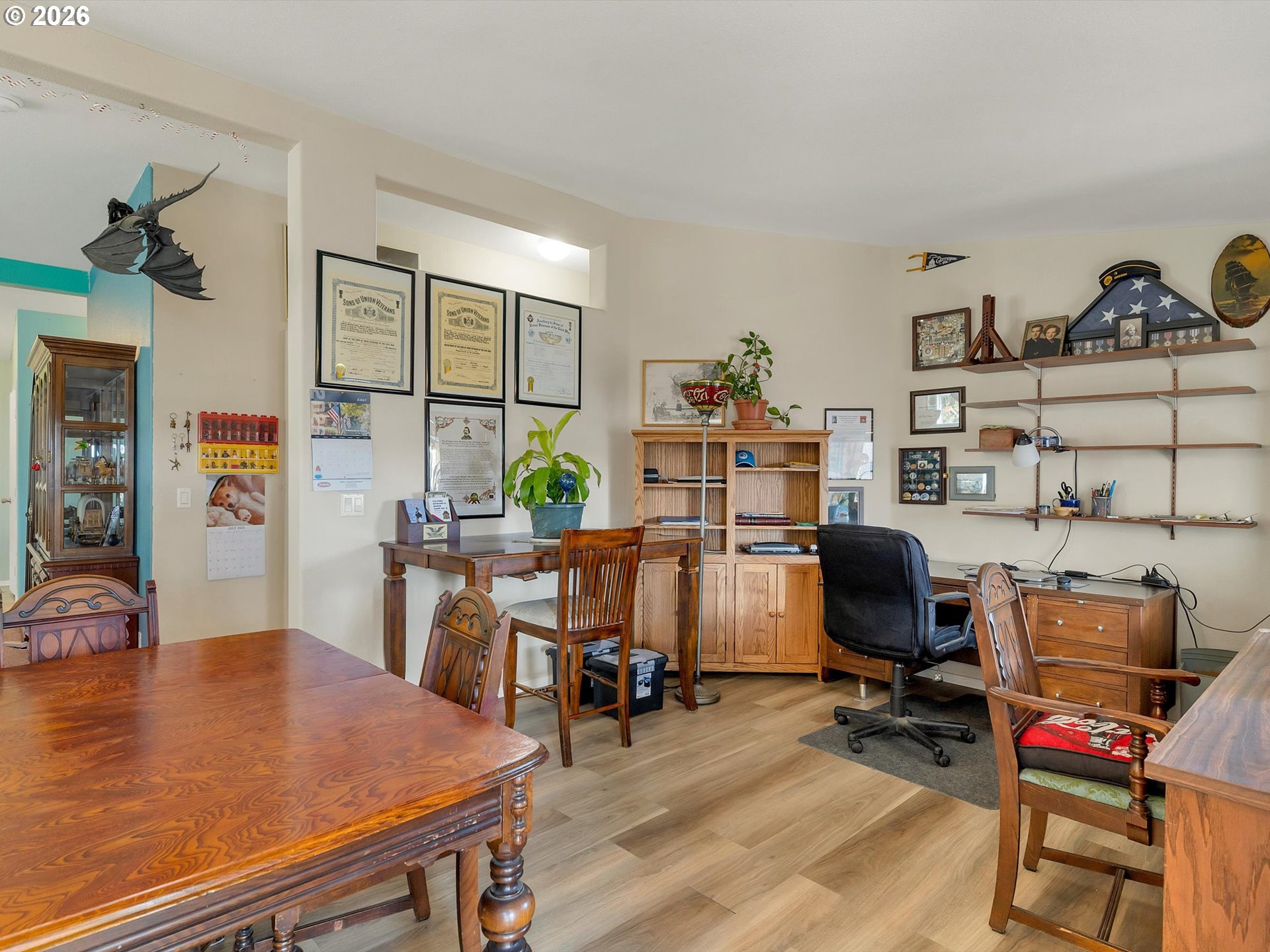 main property photo 12