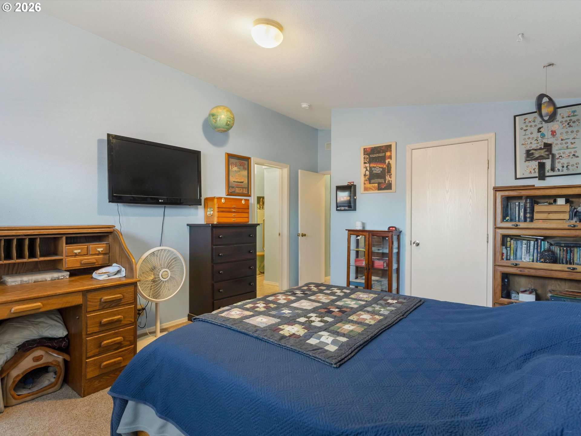 main property photo 16
