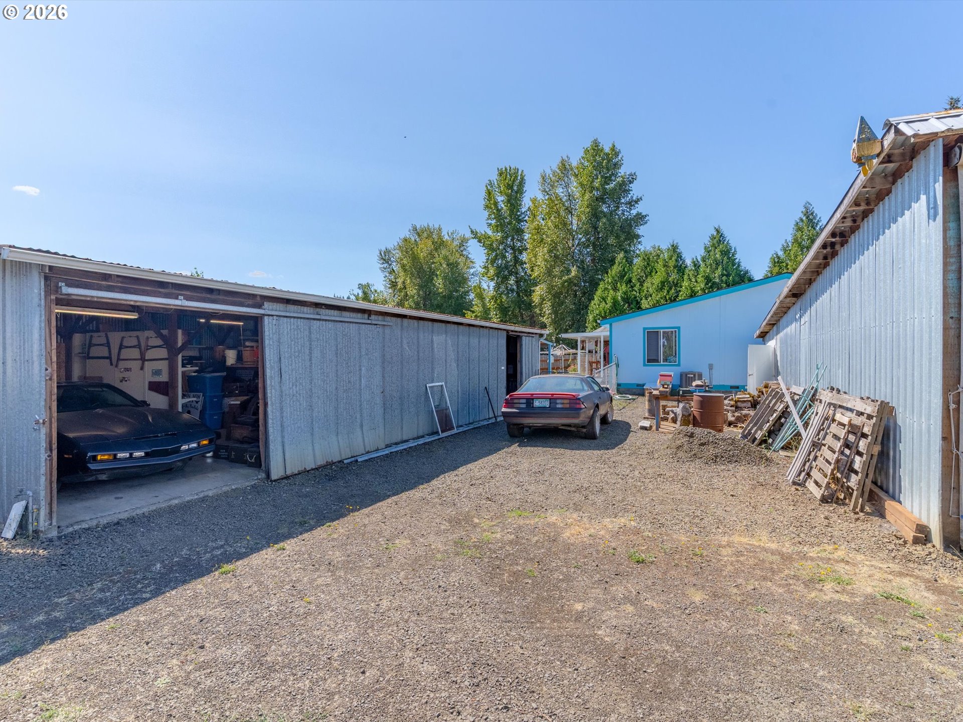 main property photo 42