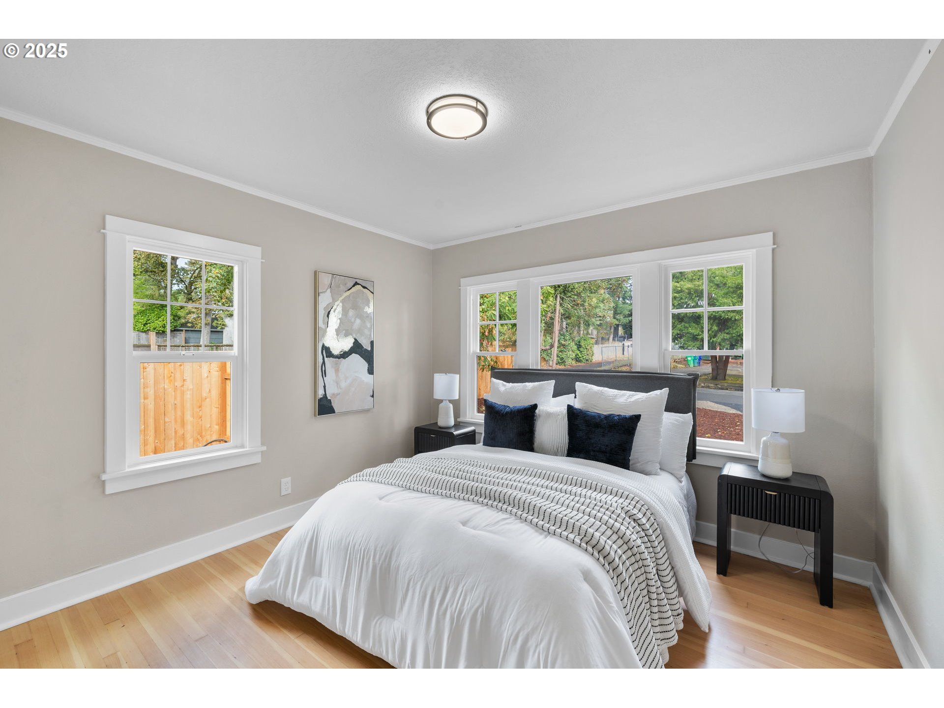 property viewer photo 19
