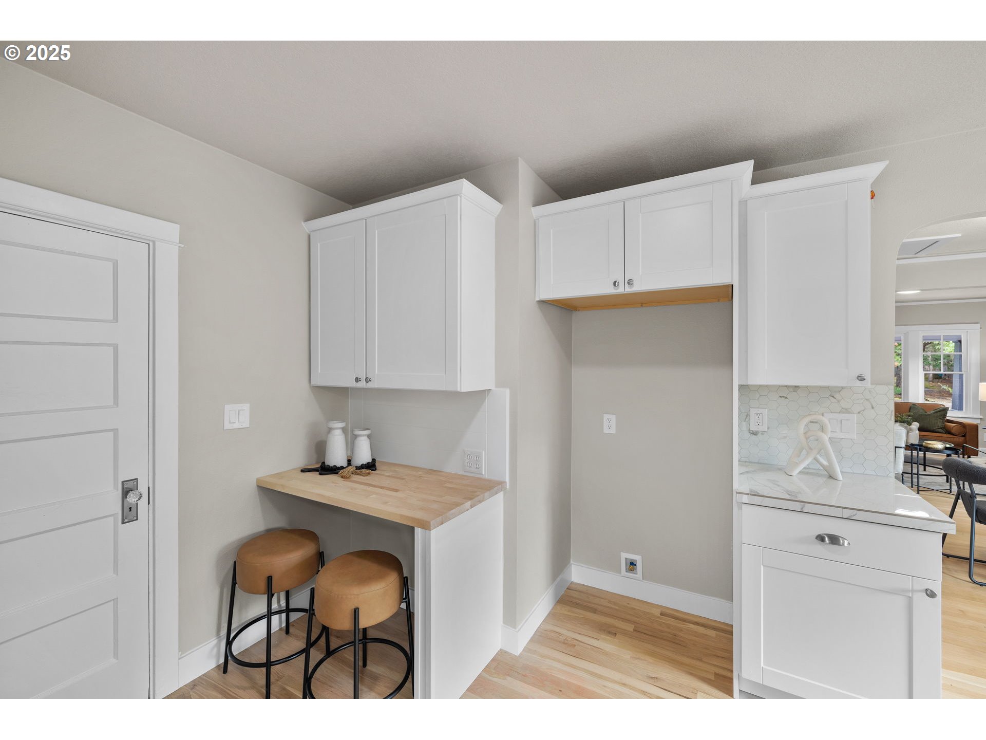 property viewer photo 22