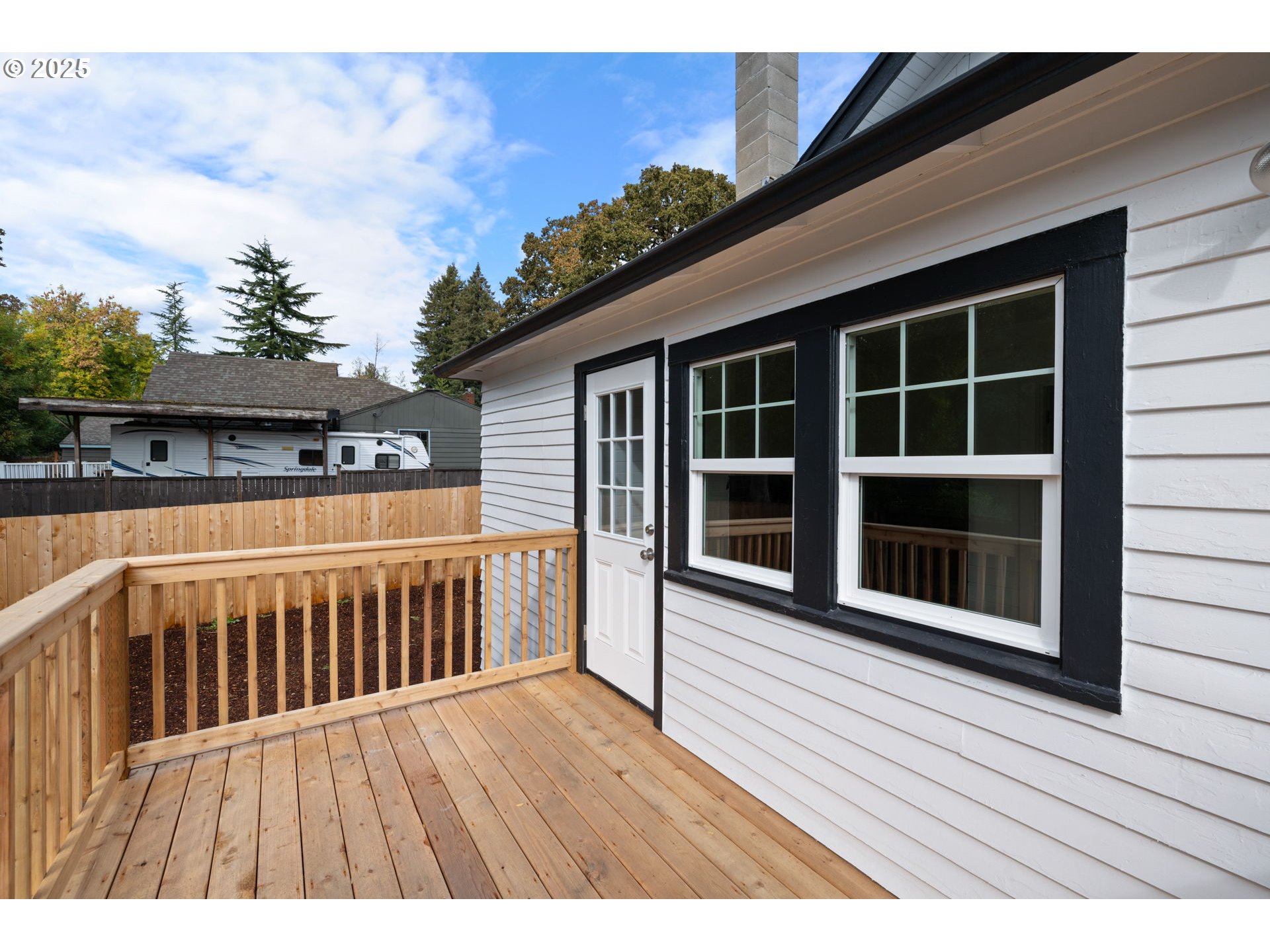 property viewer photo 28