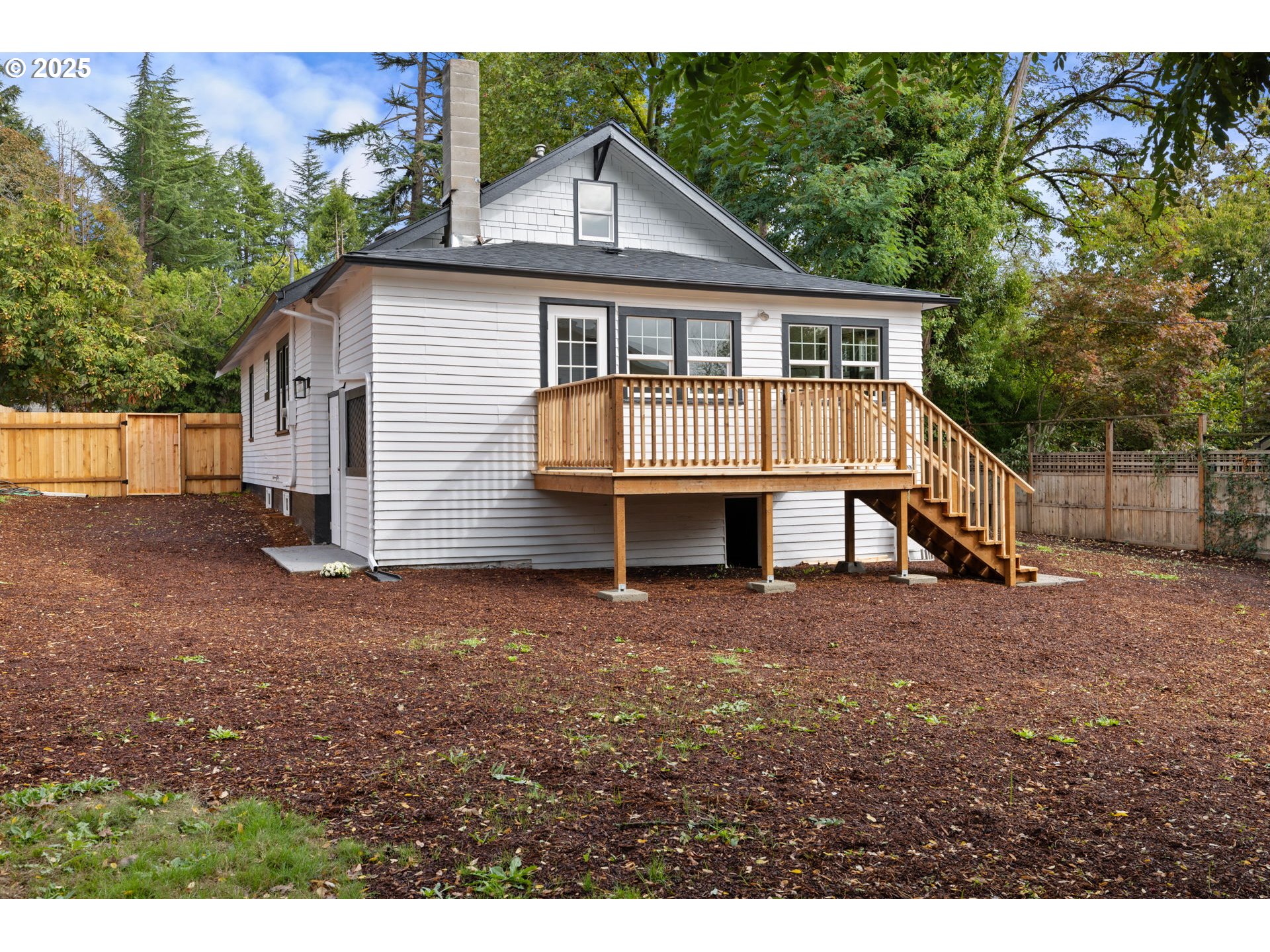 property viewer photo 32