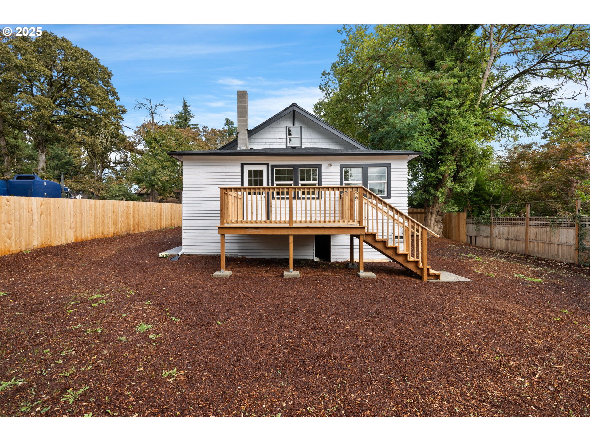 property viewer photo 33