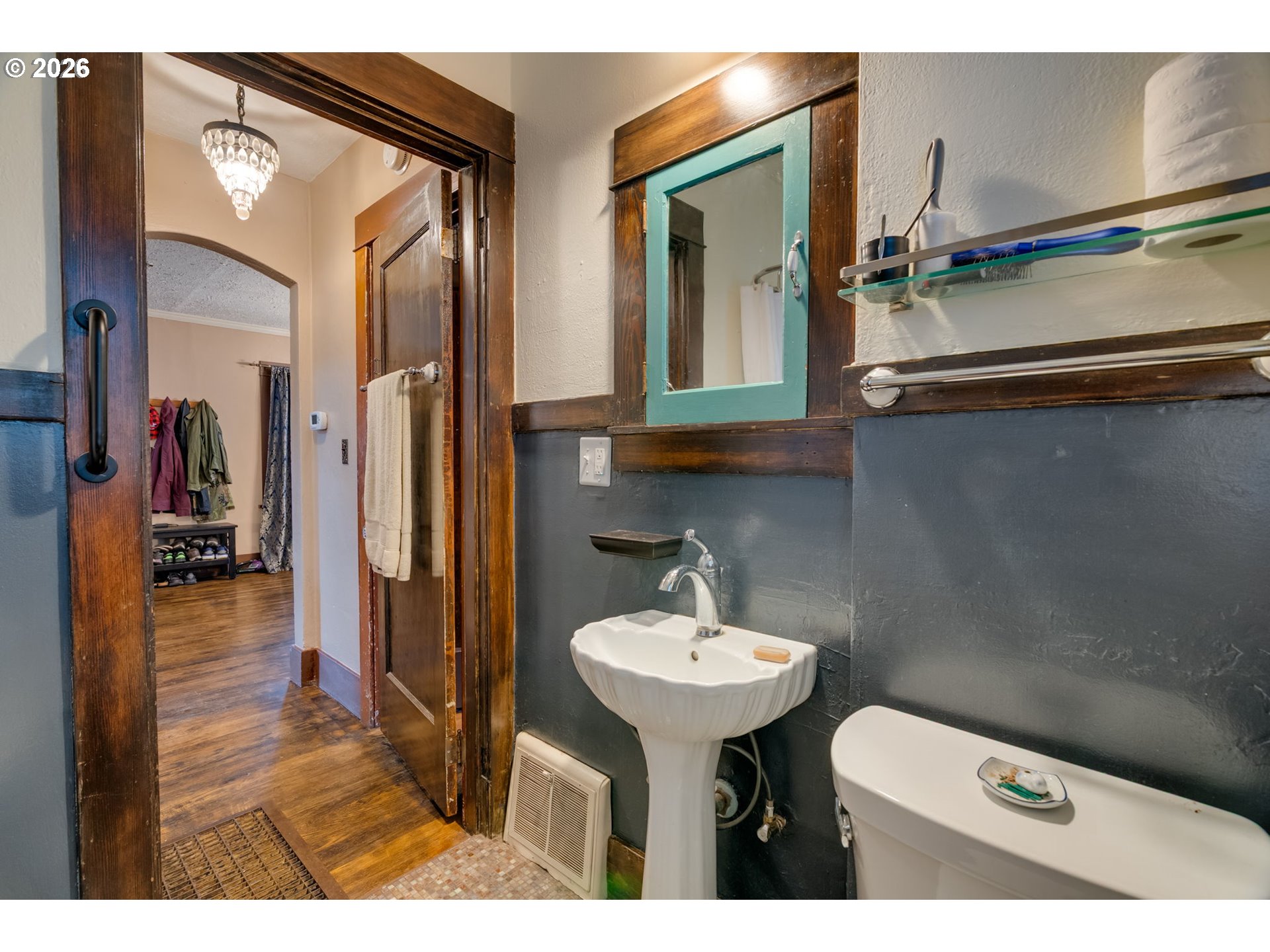 main property photo 13