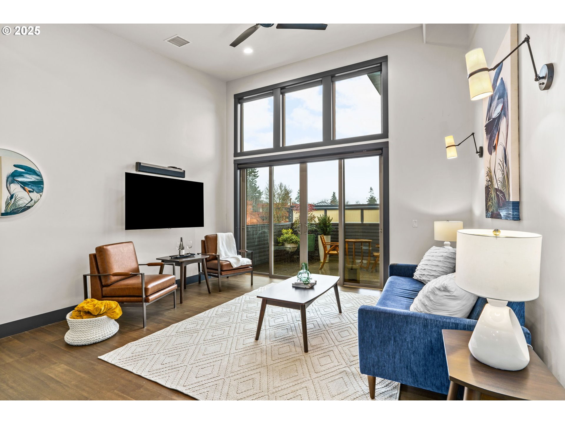 property viewer photo 17