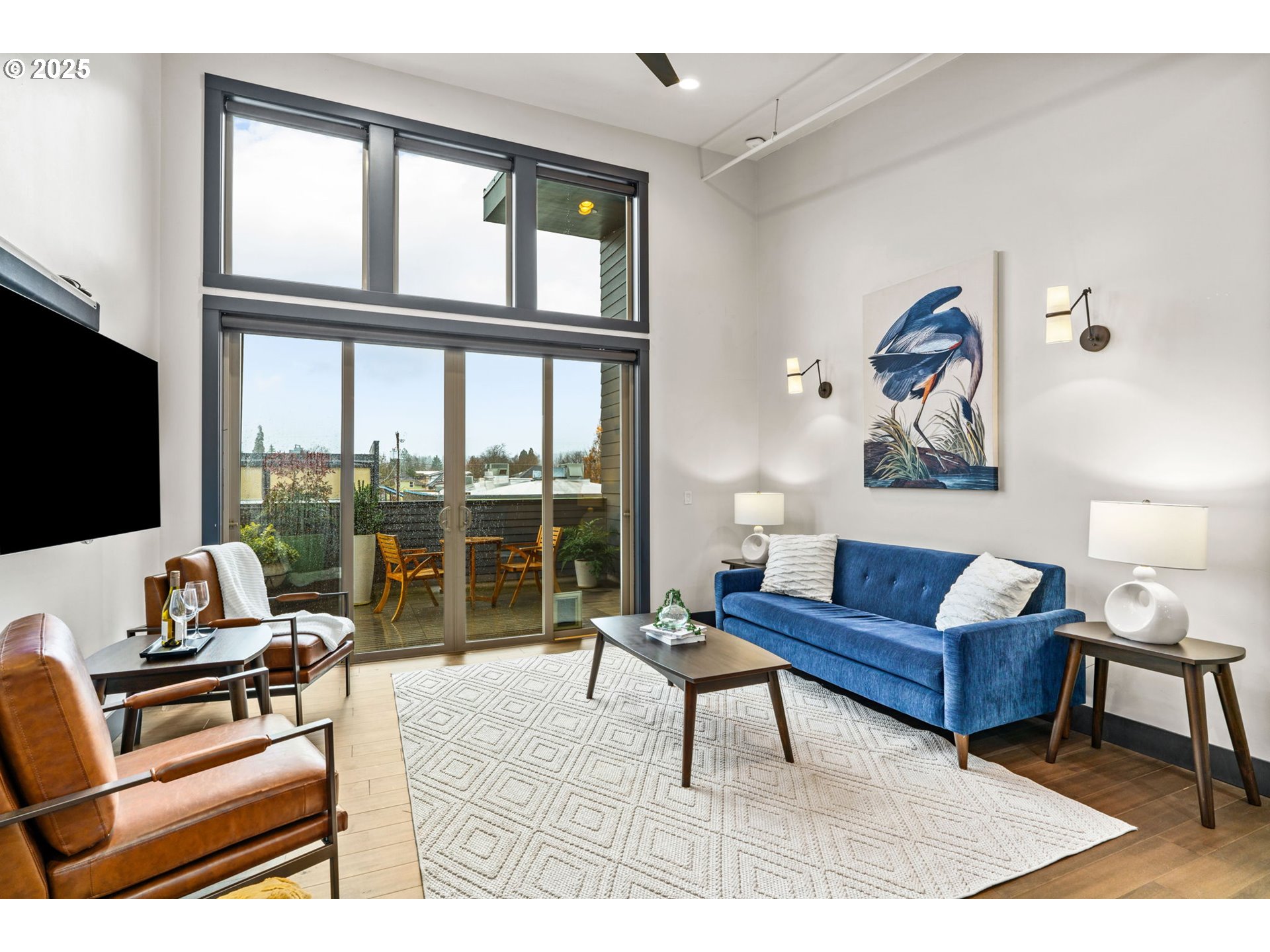 property viewer photo 18