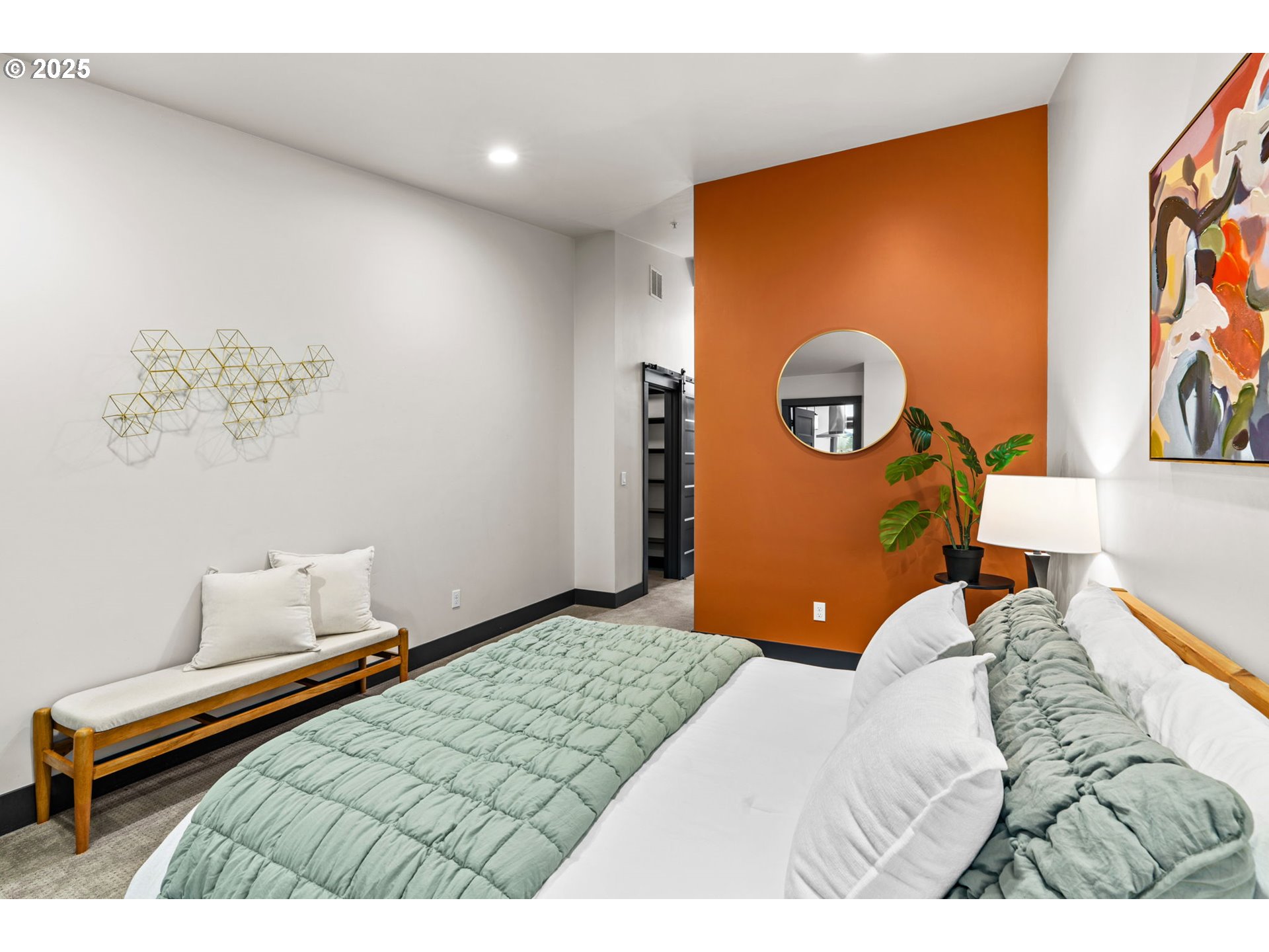 property viewer photo 30