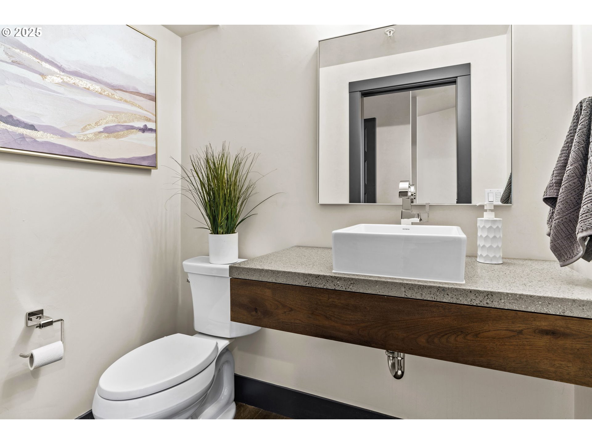 property viewer photo 32