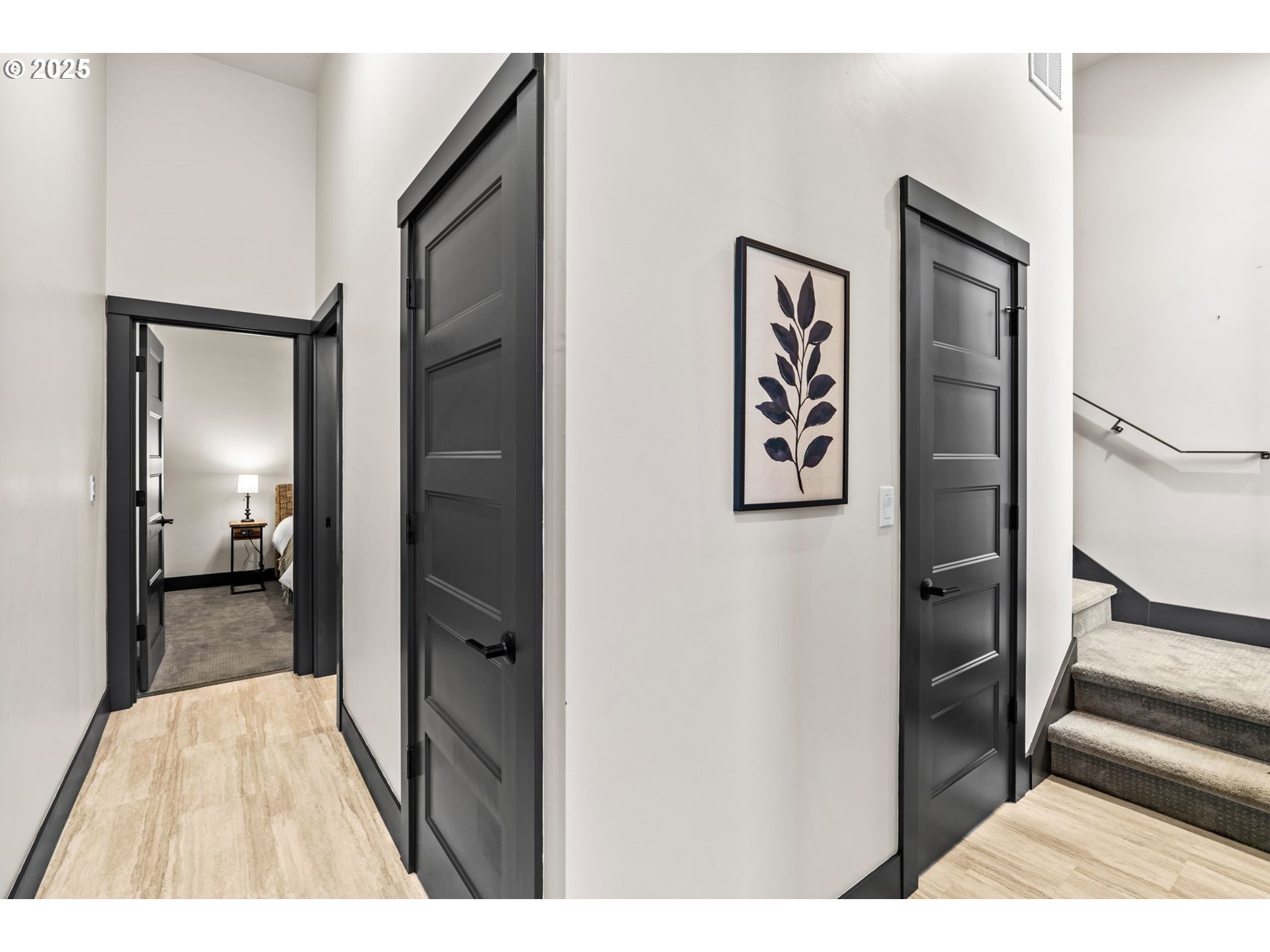 property viewer photo 8