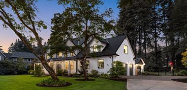 image of property with 4 Bed | 3 Bath | 3,007 Sqft