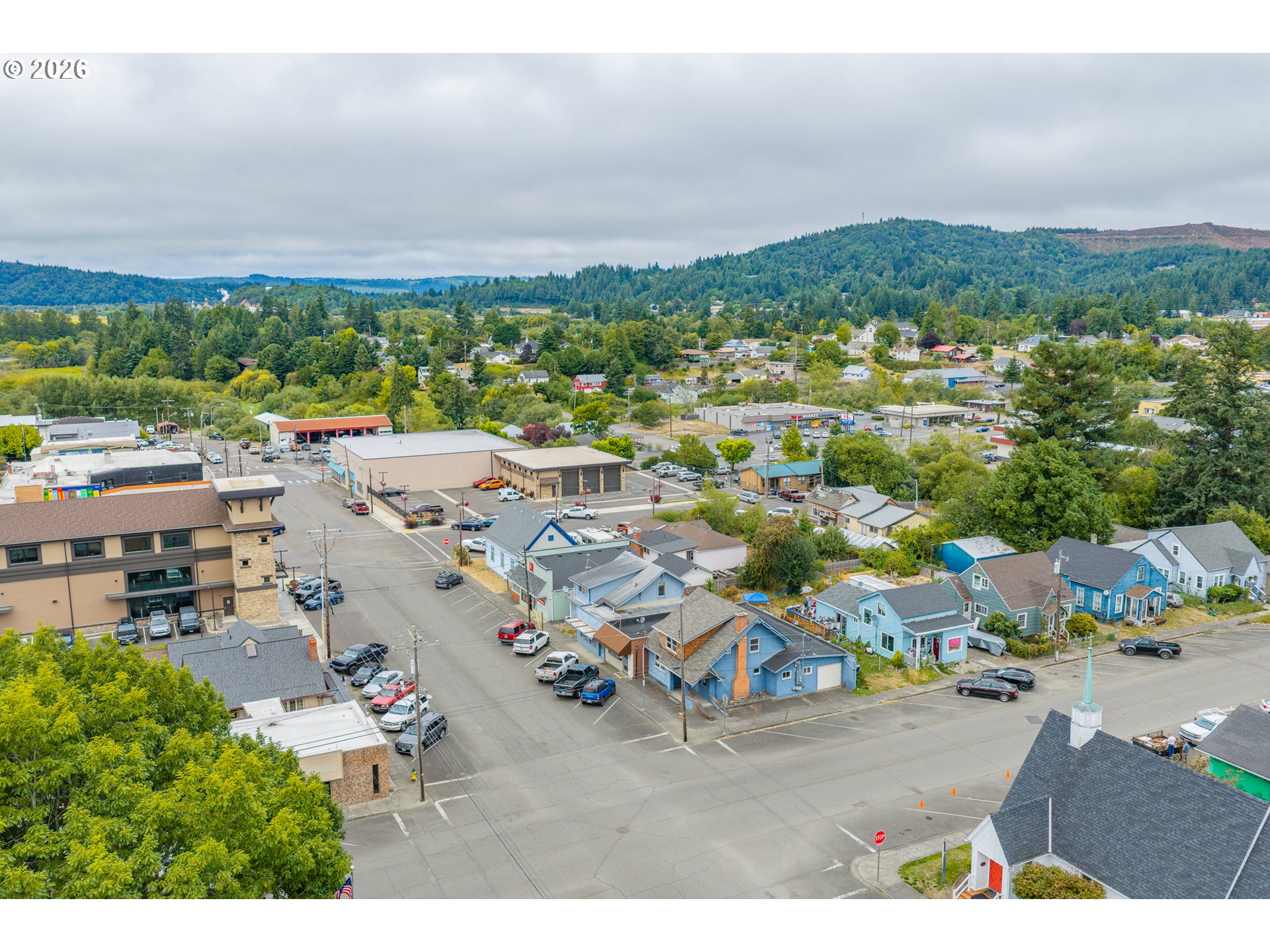 main property photo 7