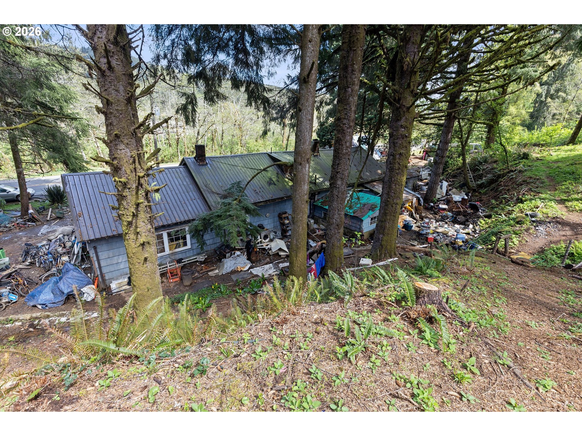 main property photo 12