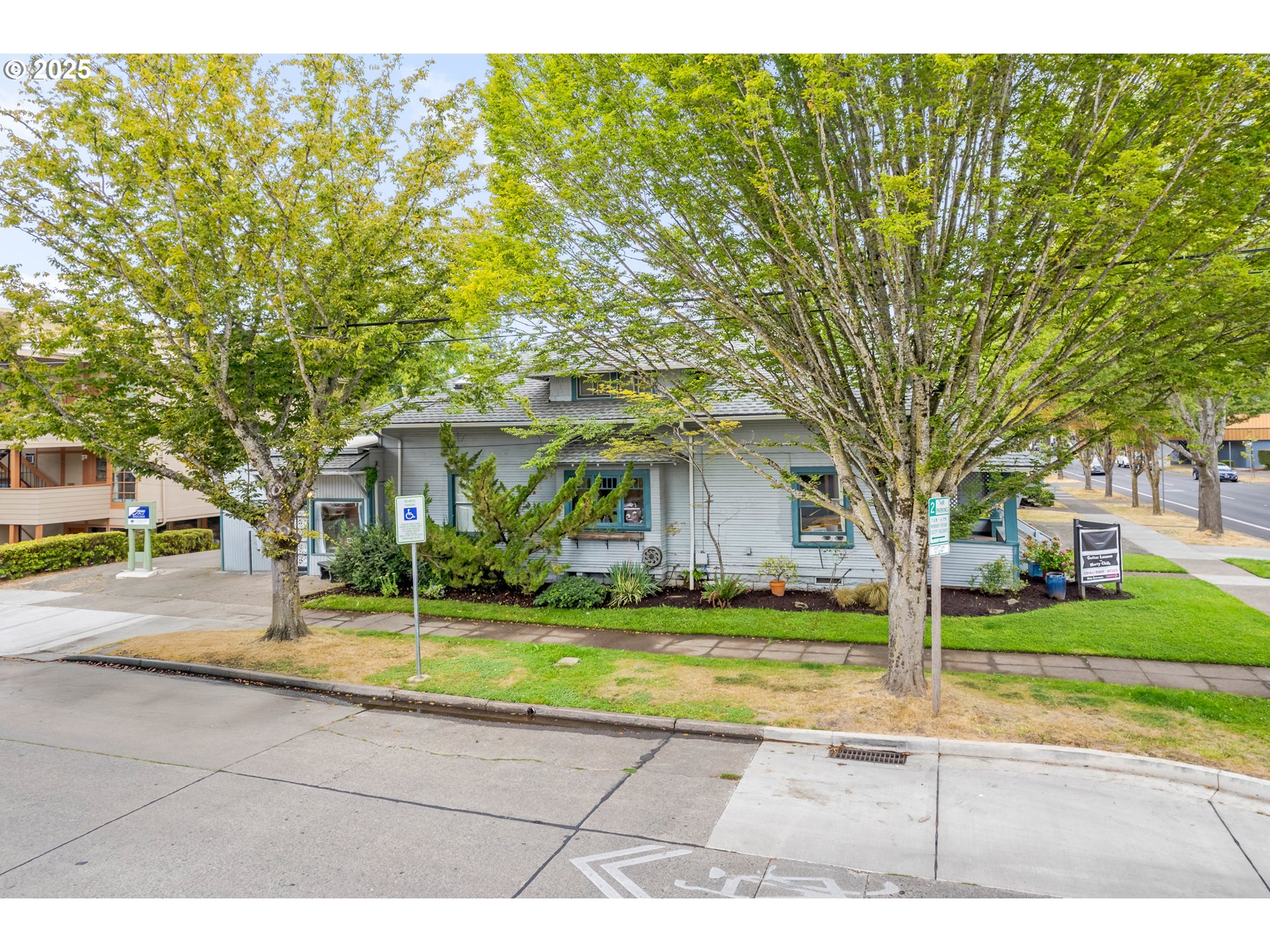 main property photo 42