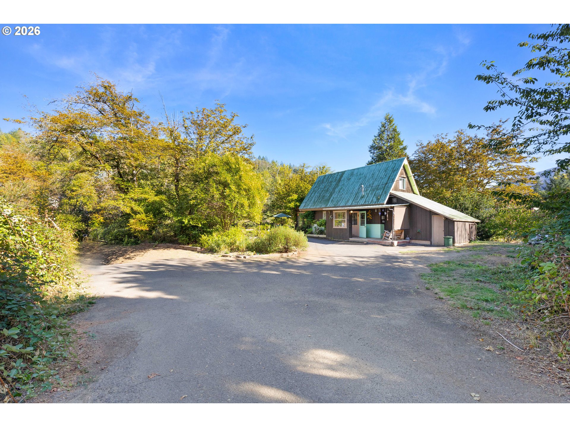 main property photo 44