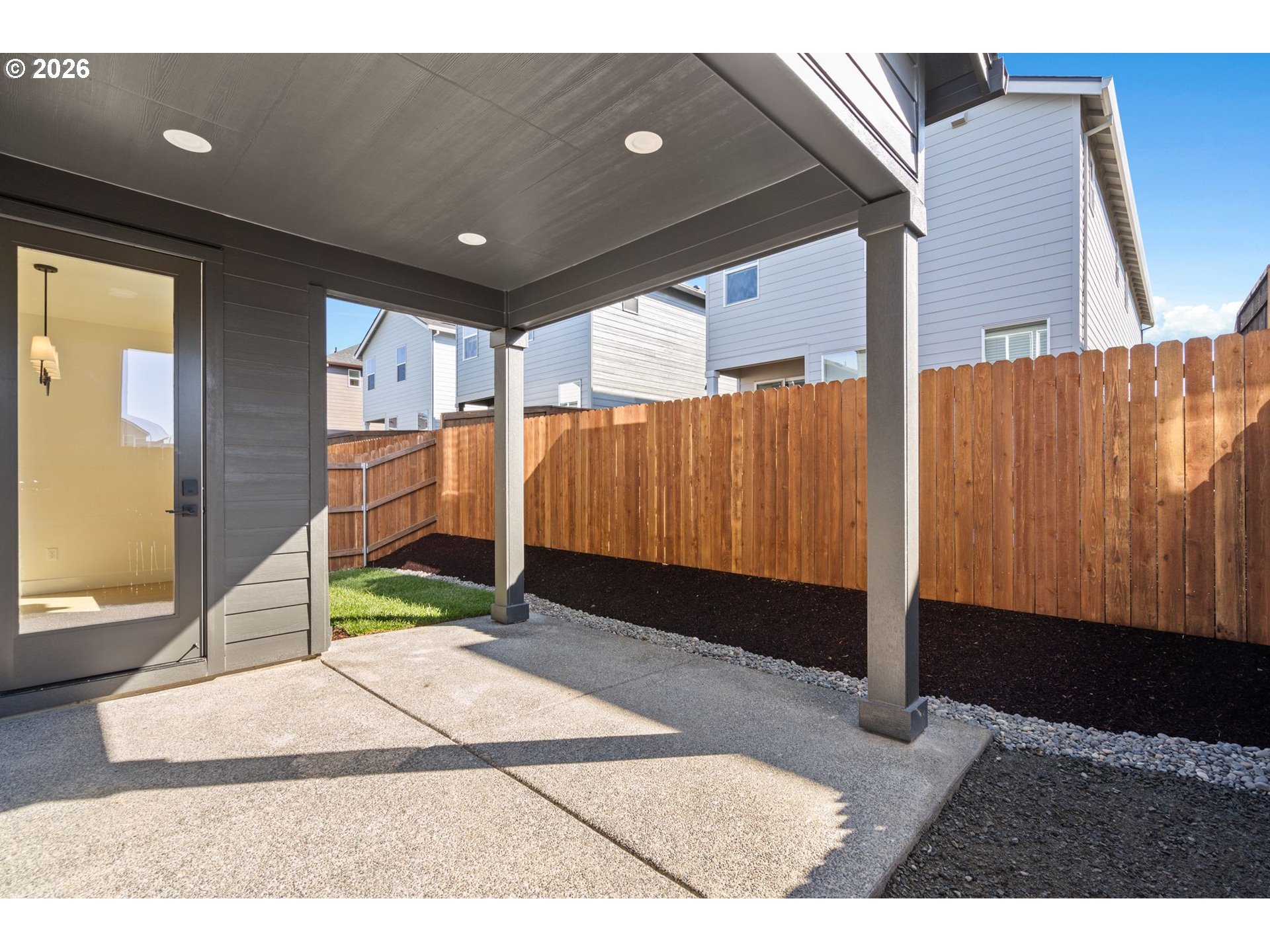 main property photo 26