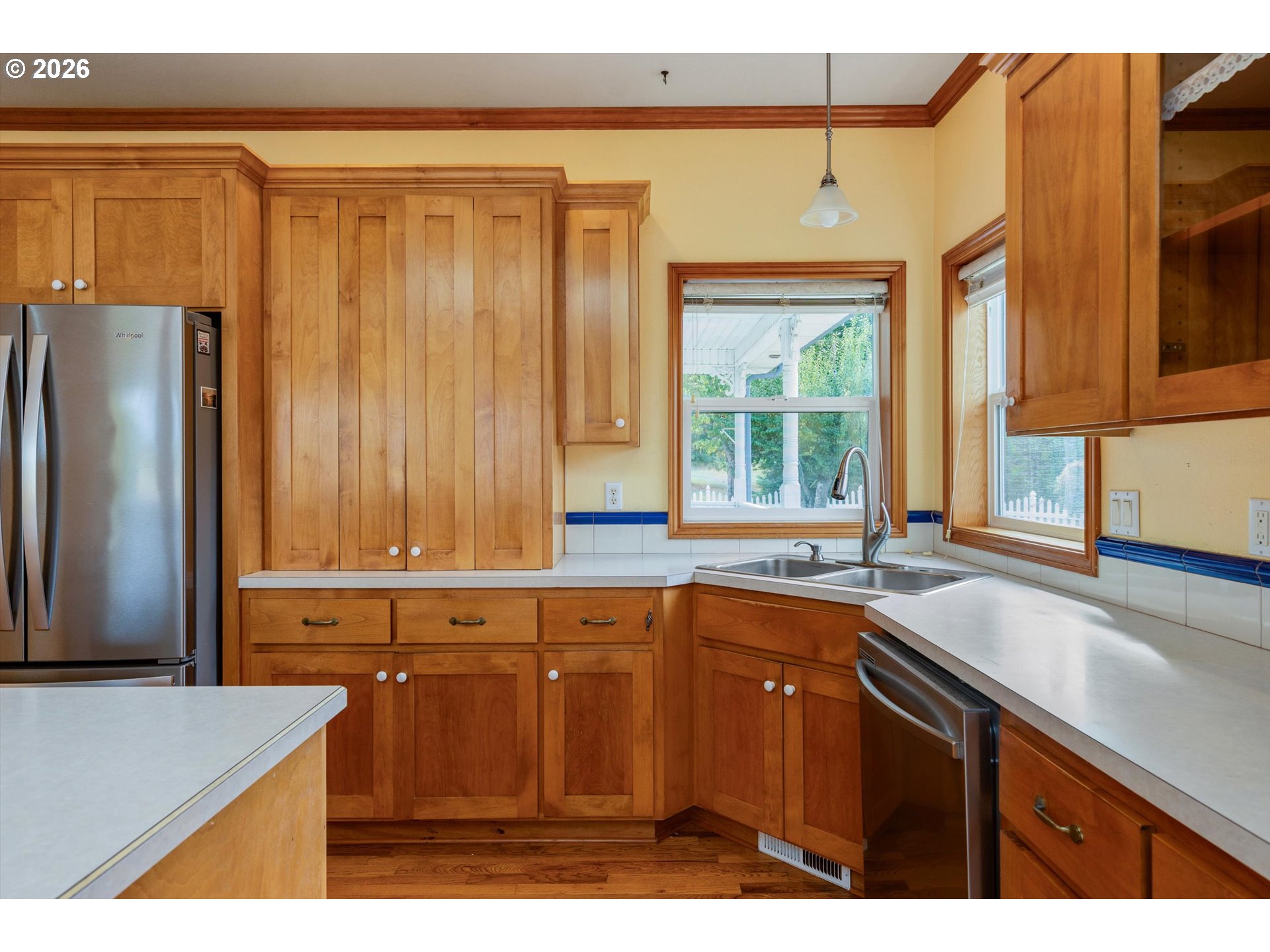 main property photo 23