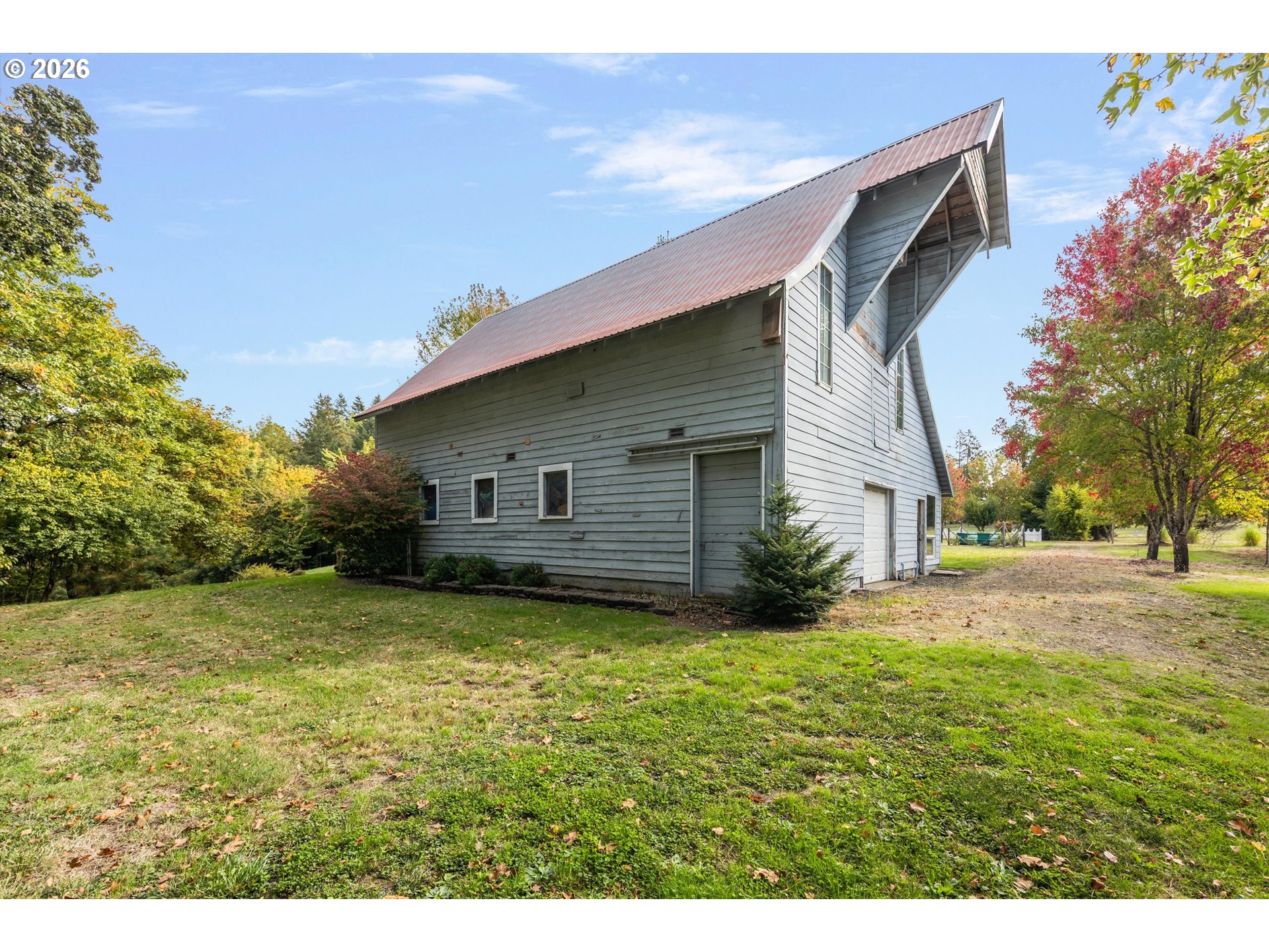 main property photo 43
