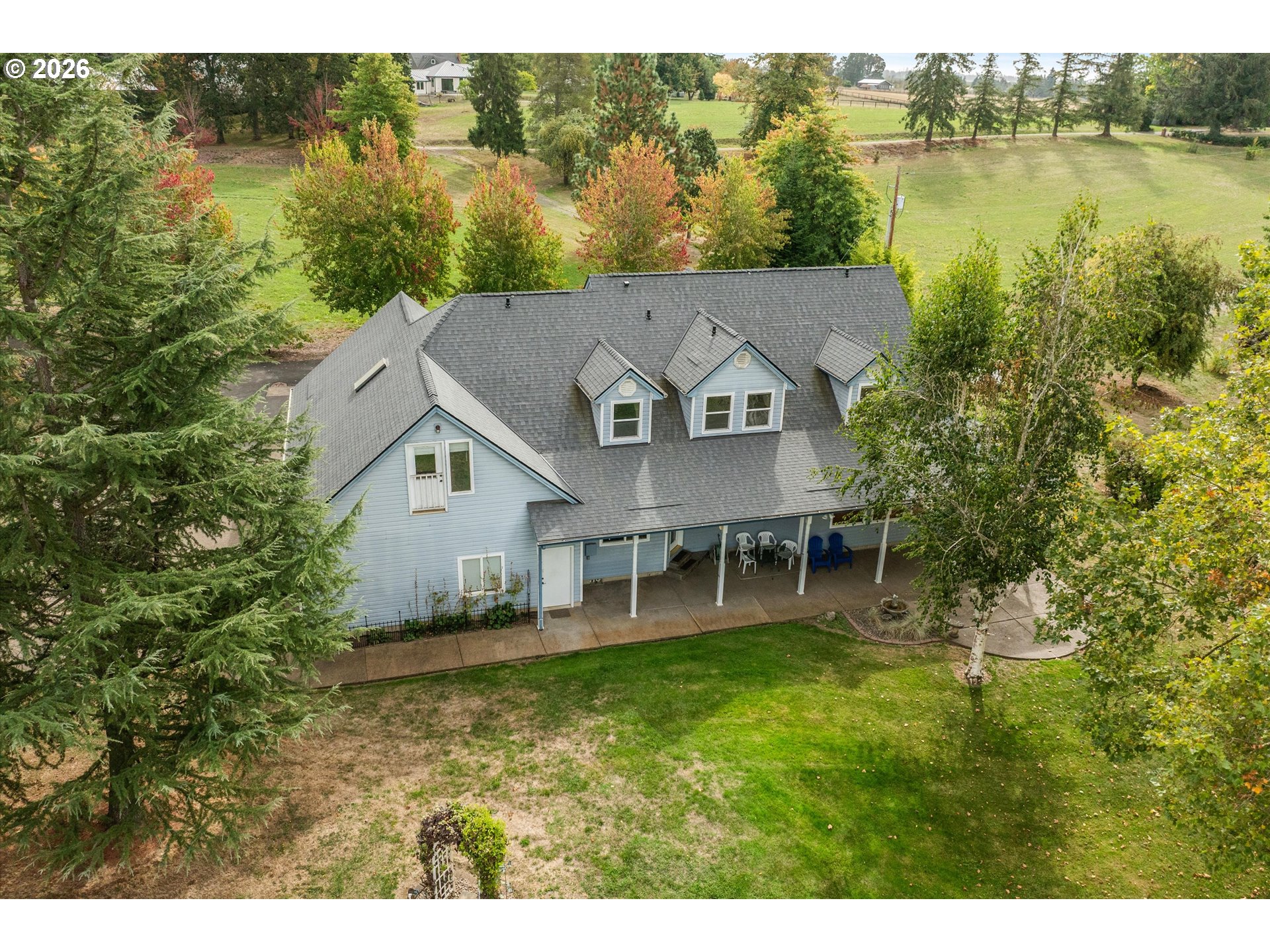 main property photo 5